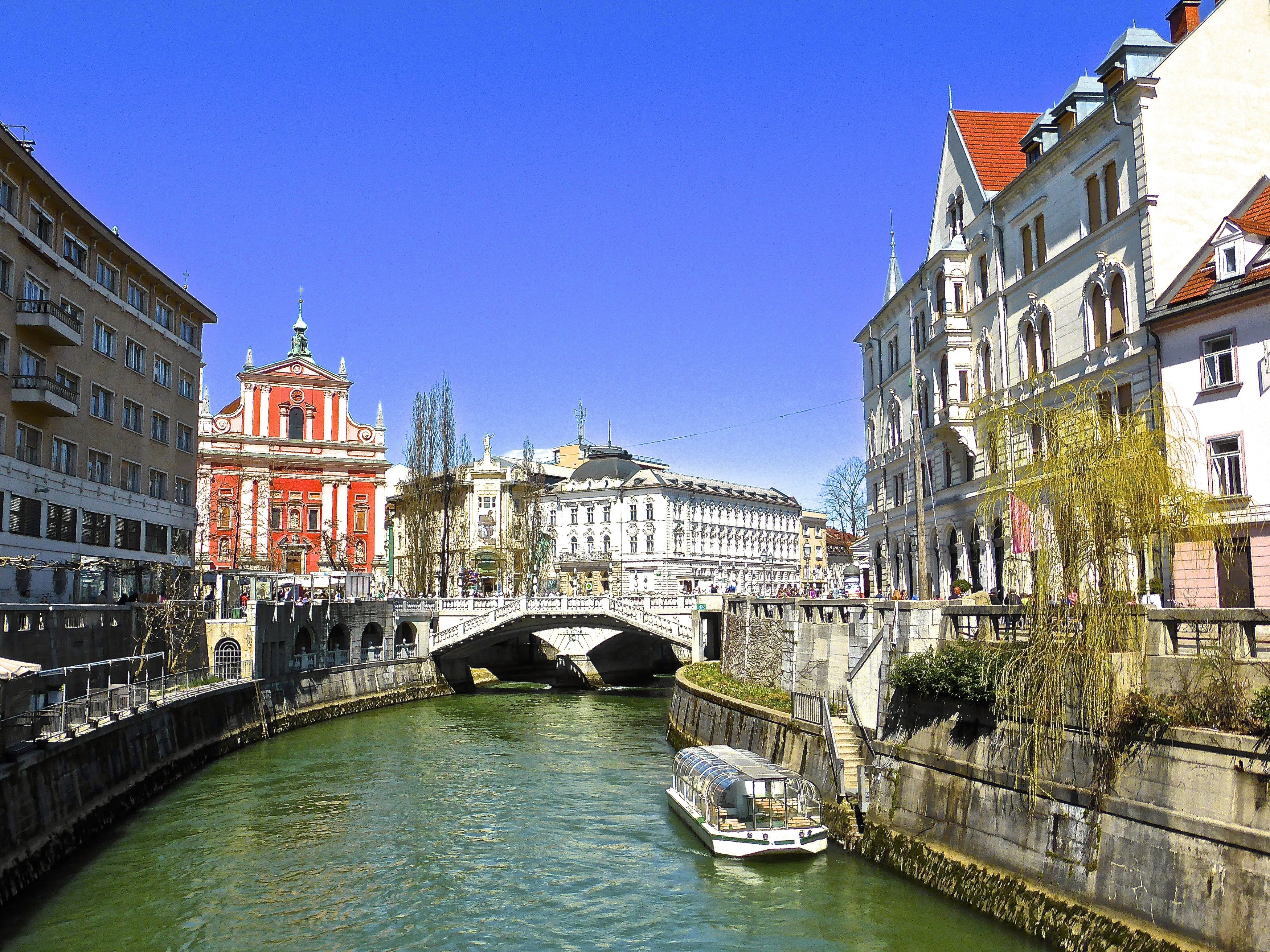 memorycatcher-canal-642872.jpg
