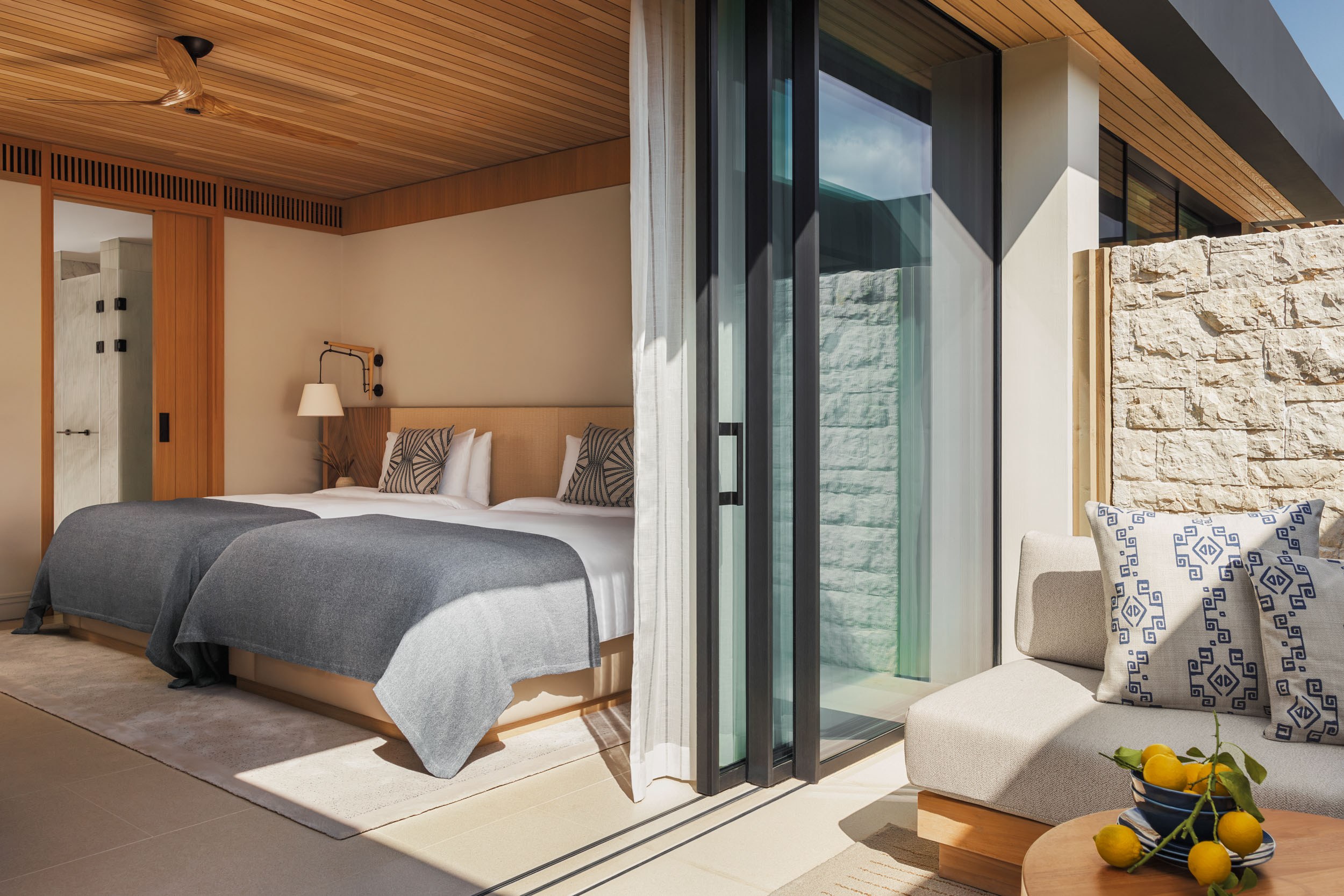 GR-Accommodatie-One&Only-Aesthesis-240305_OOAA_P3_712_Epos_Residence_Bedroom-0622_MASTER_Medium.jpg