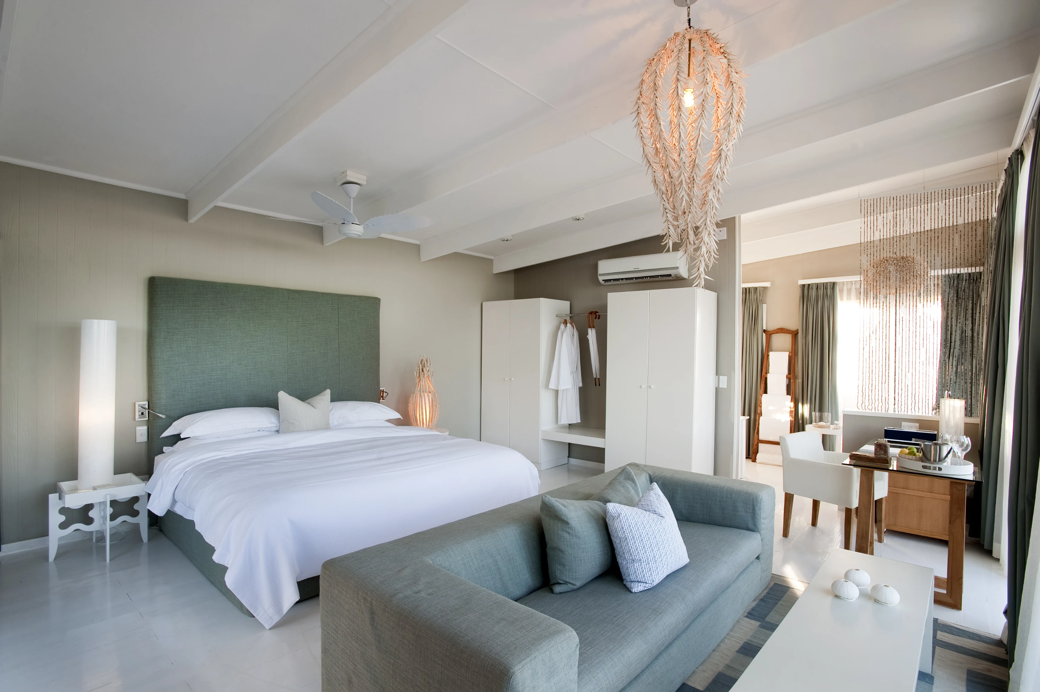 MZ - White Pearl Resorts - Room interior.webp