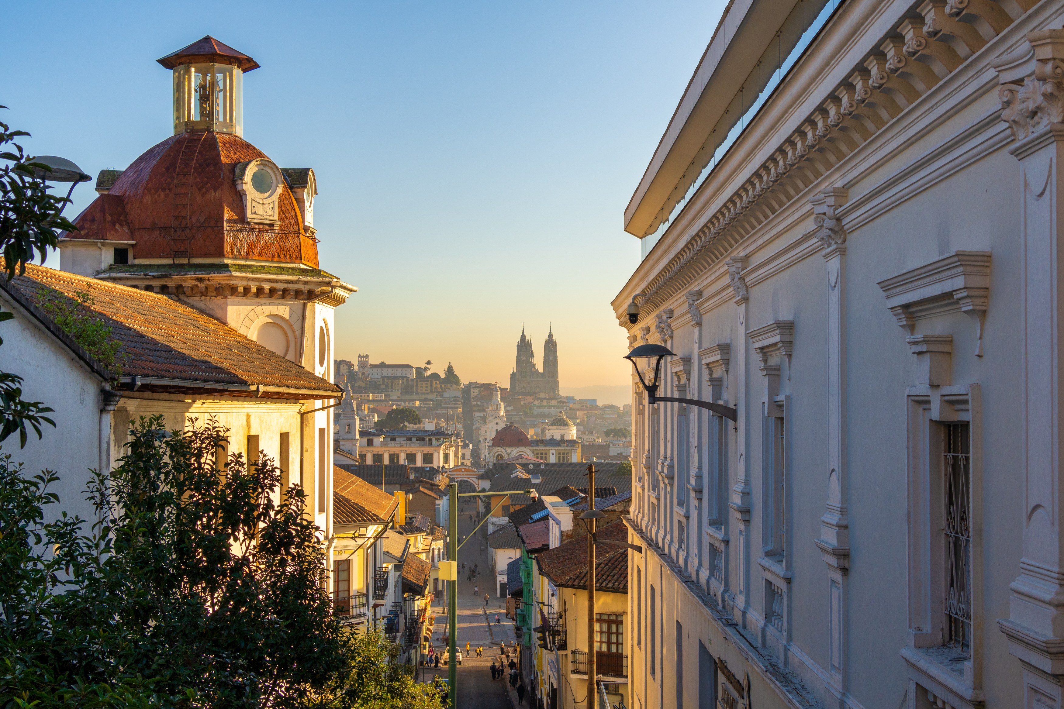 EQ-Quito-Shutterstock (5).jpg