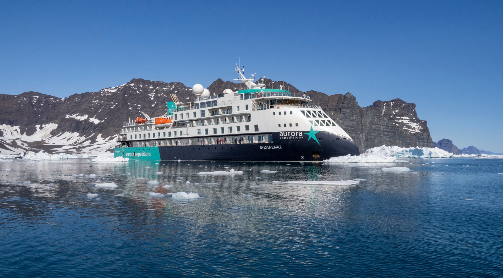 NP-tour-Jewels-of_the_-Erctic-Sylvia-Earle-Cruise.jpeg