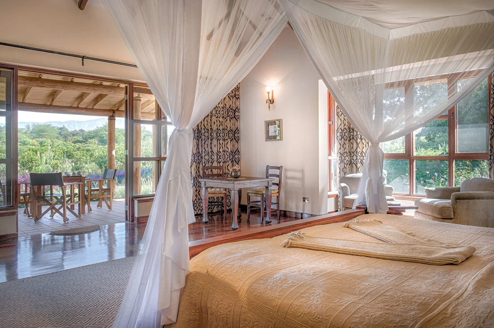 TZ-Legenday Lodge-Family-Cottage-Interior.webp