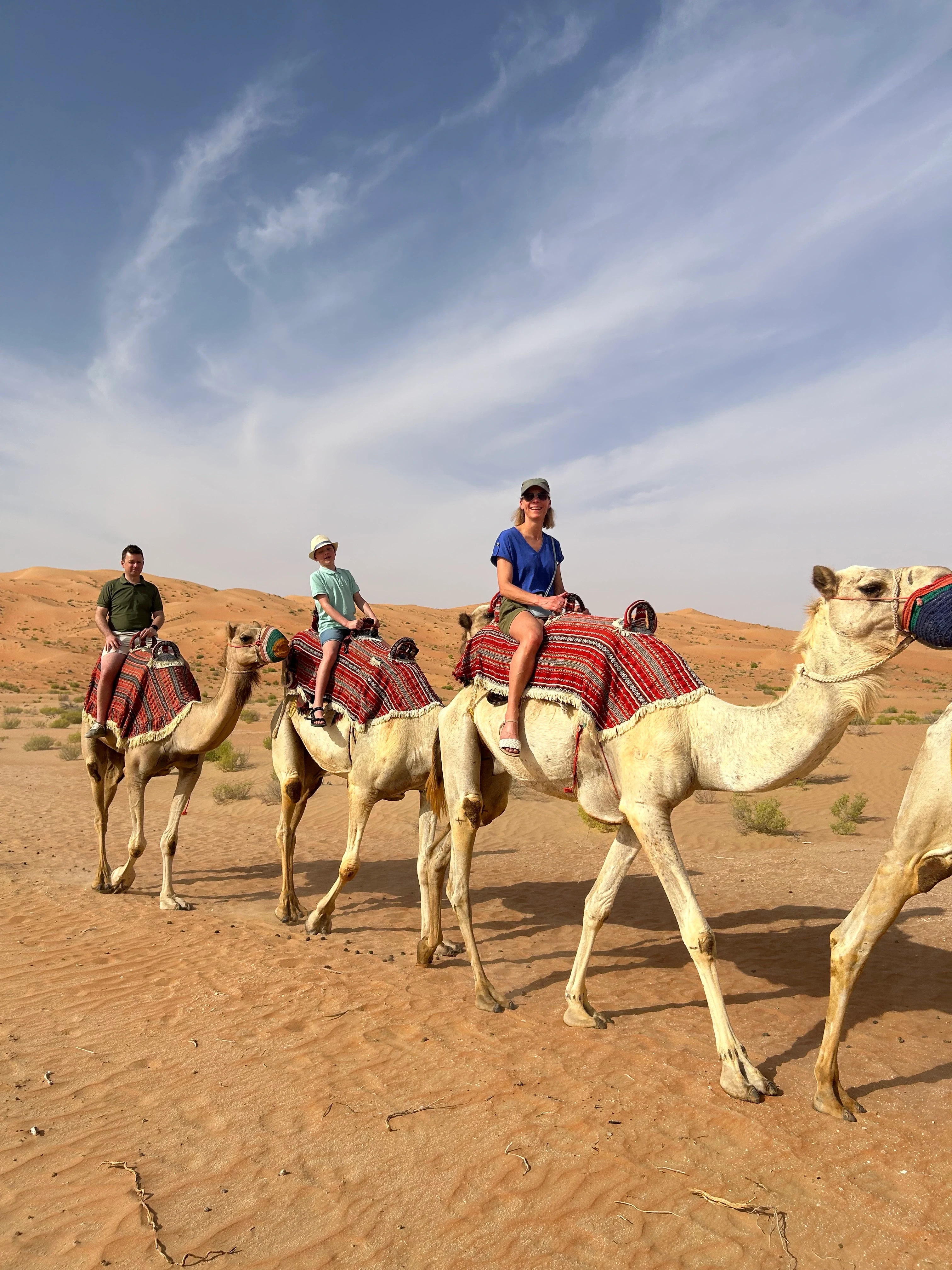 UA-Marjolein-vakantie-Qasr-al-Sarab-camelride.webp