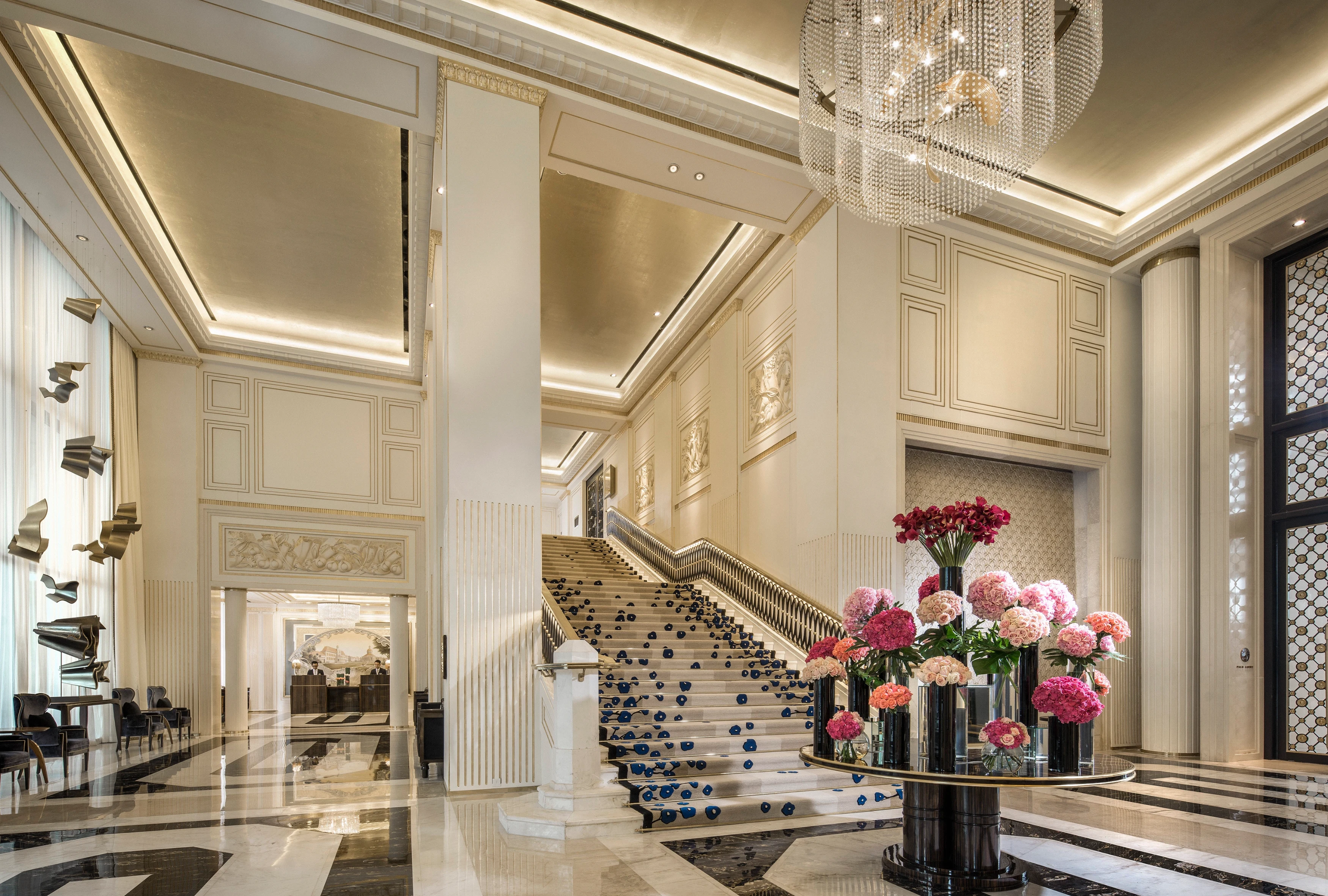 ID-Accommodatie-Four-Seasons-Jakarta-Lobby.webp