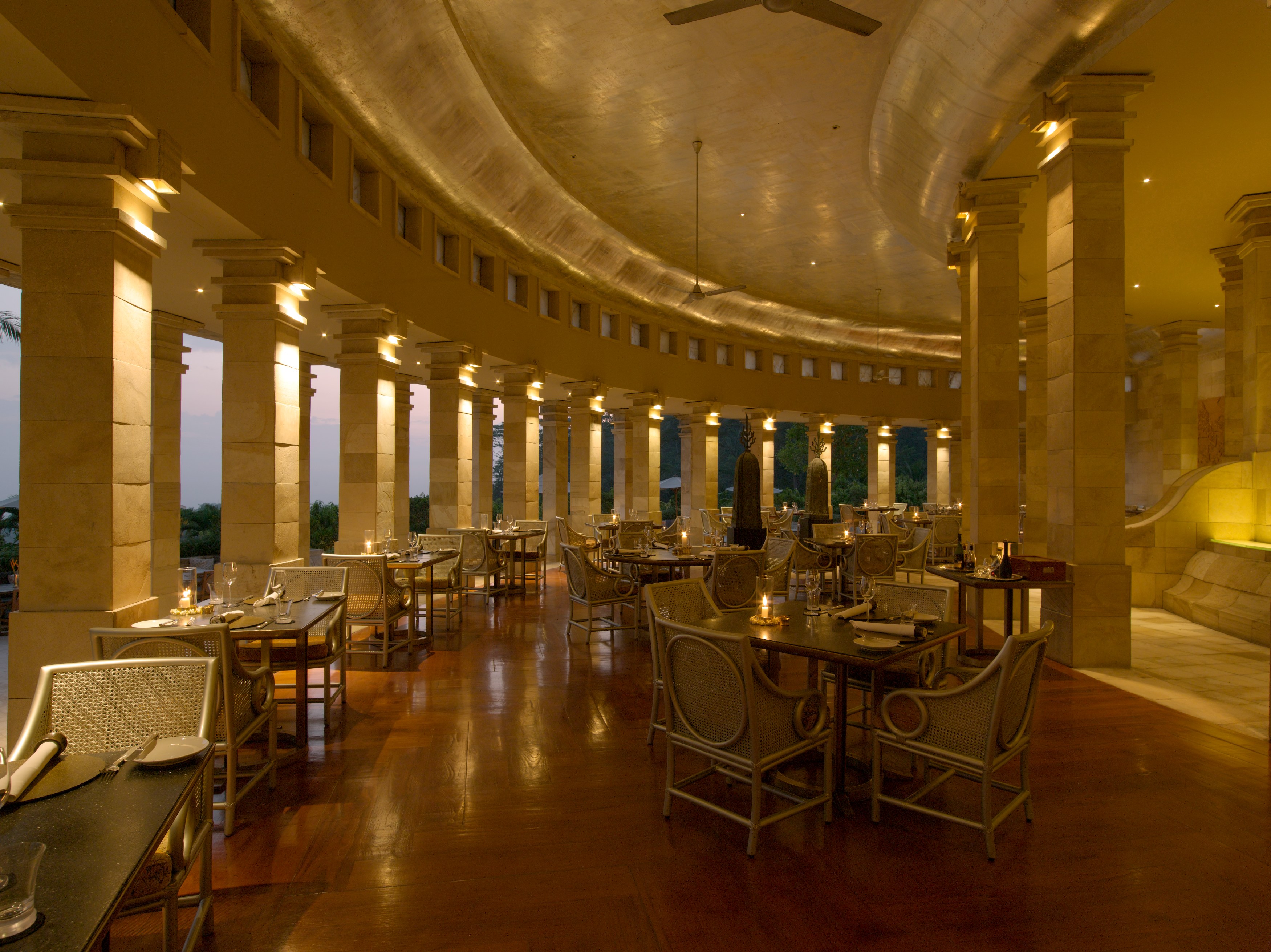 ID - Amanjiwo - Dining Room.jpg