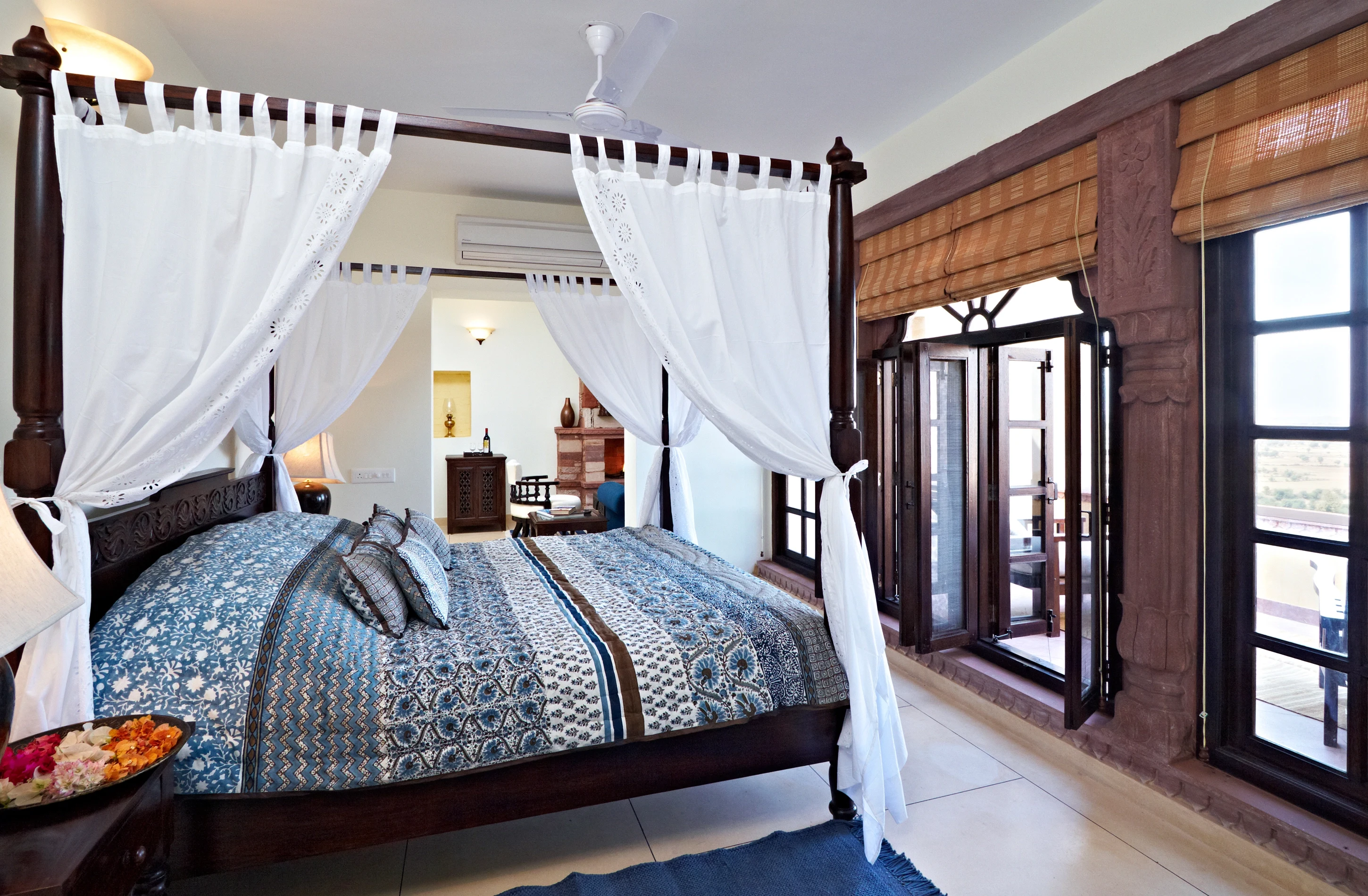 IN - Ramathra Fort - Suite.webp