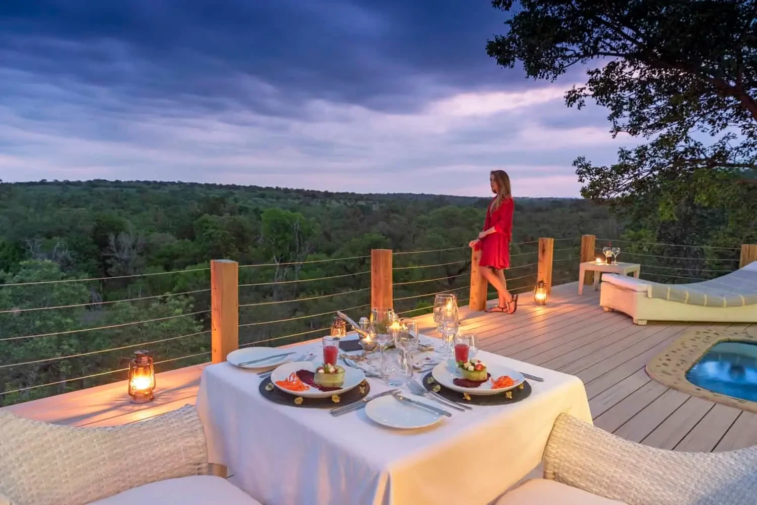 ZA- leopard hills - dining prive.webp