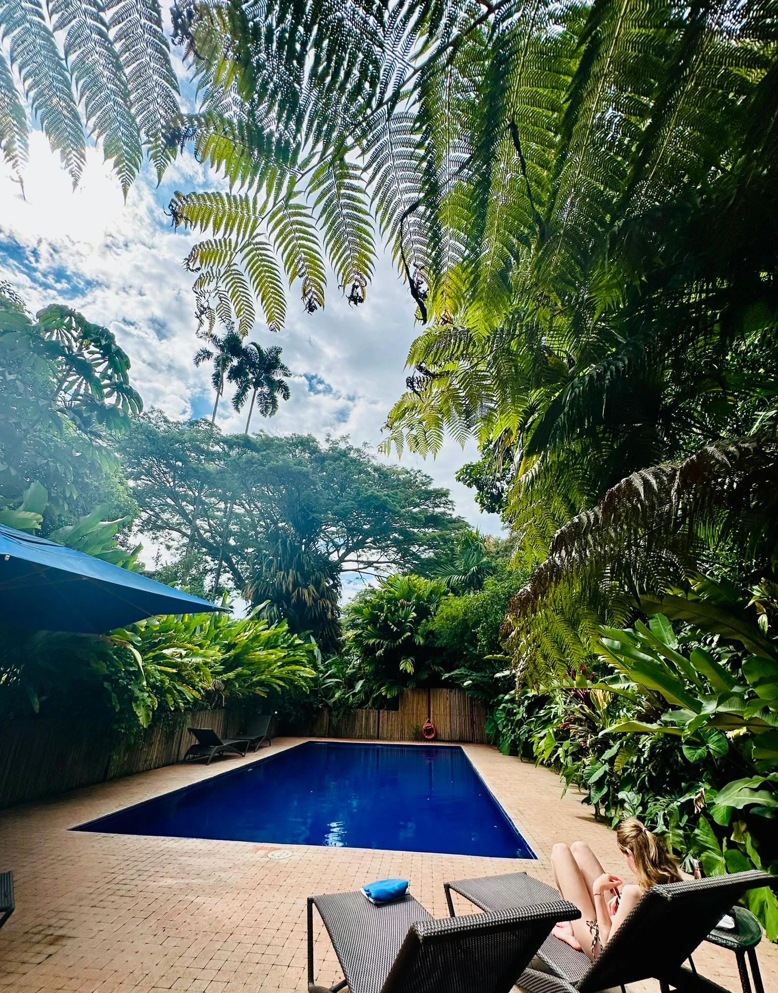 CO-Accomodatie-Sazagua-hotel-zwembad.webp