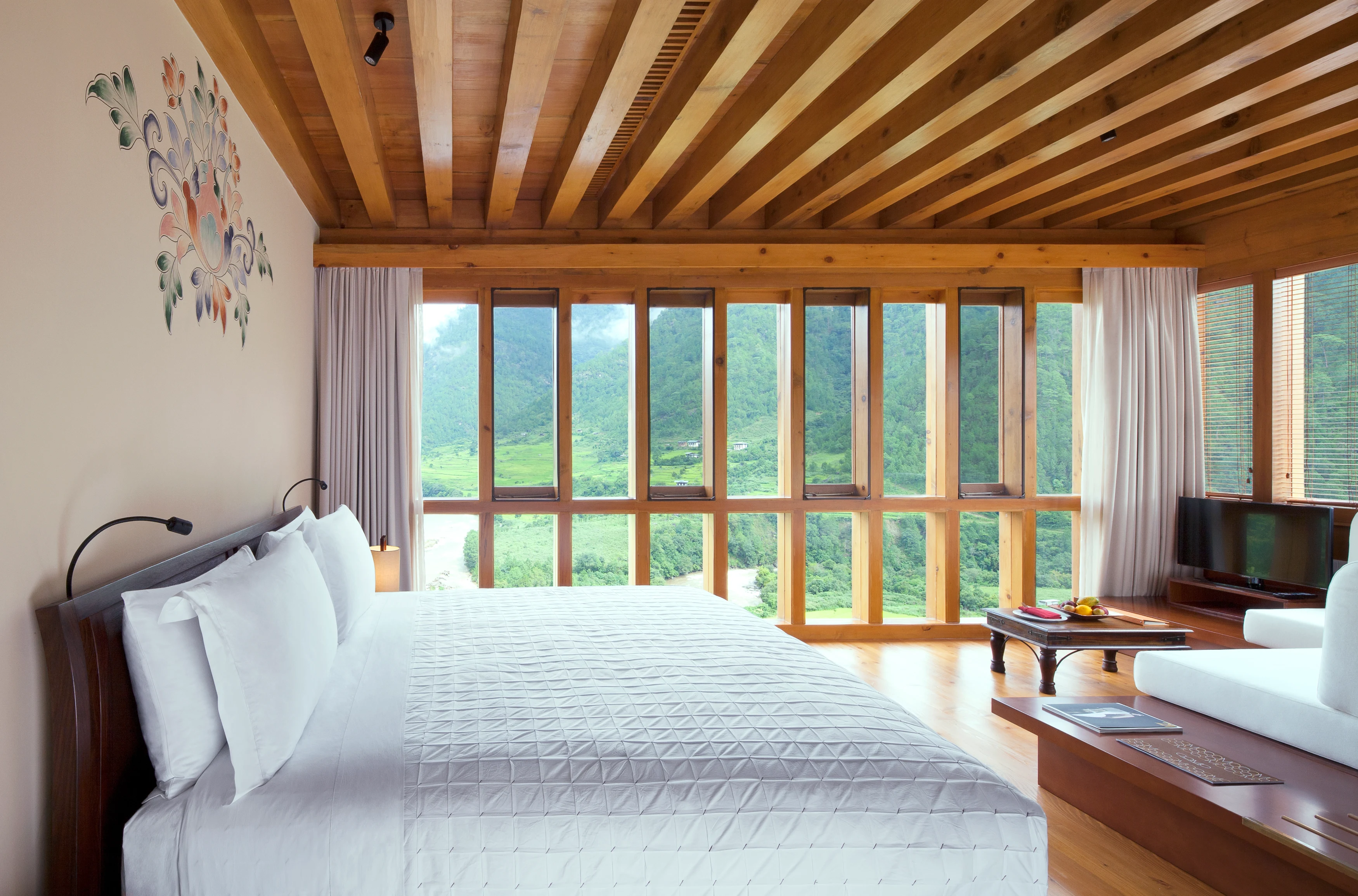 BT - Uma Punakha - Valley View Room.webp