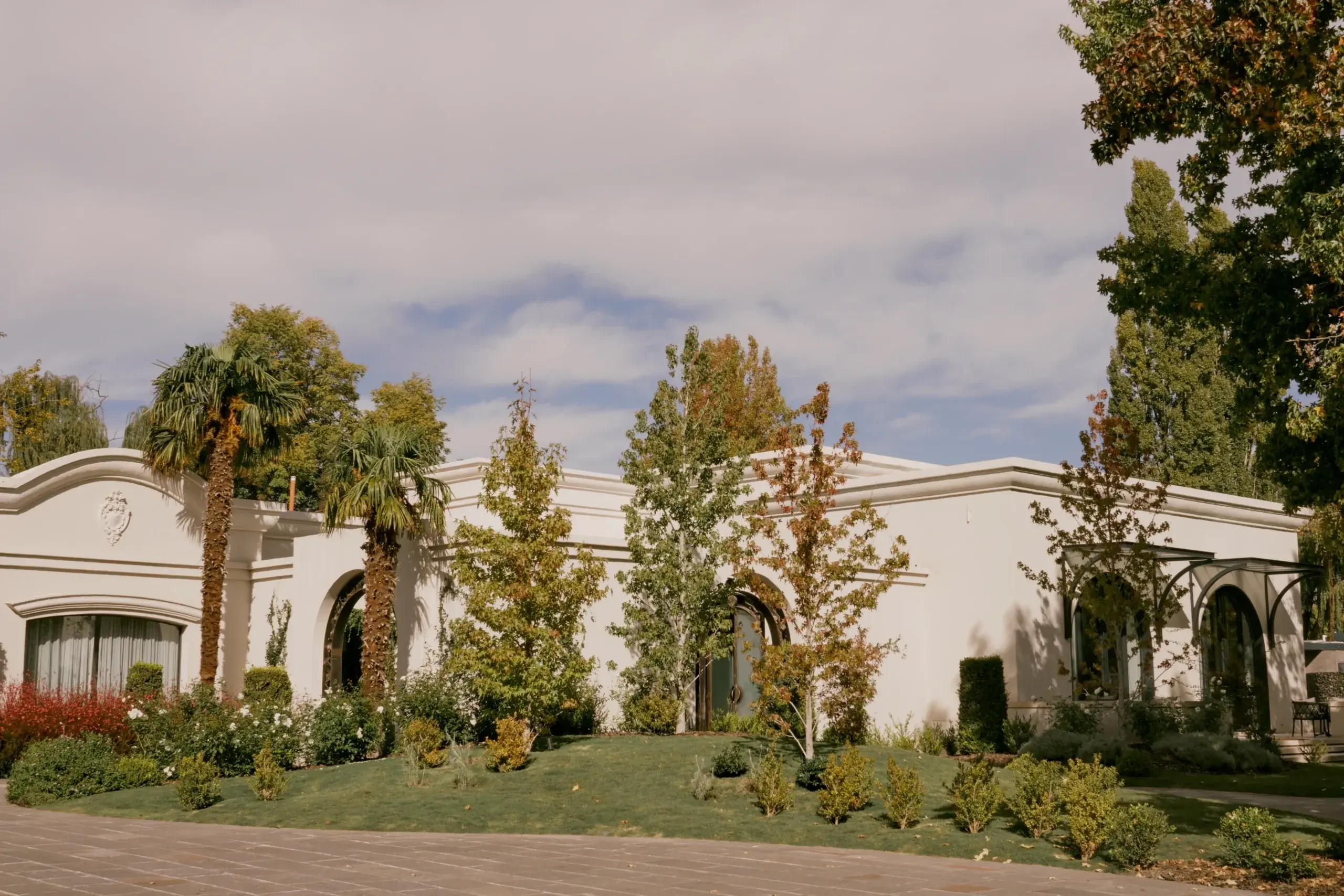 Exterior SB (1).webp