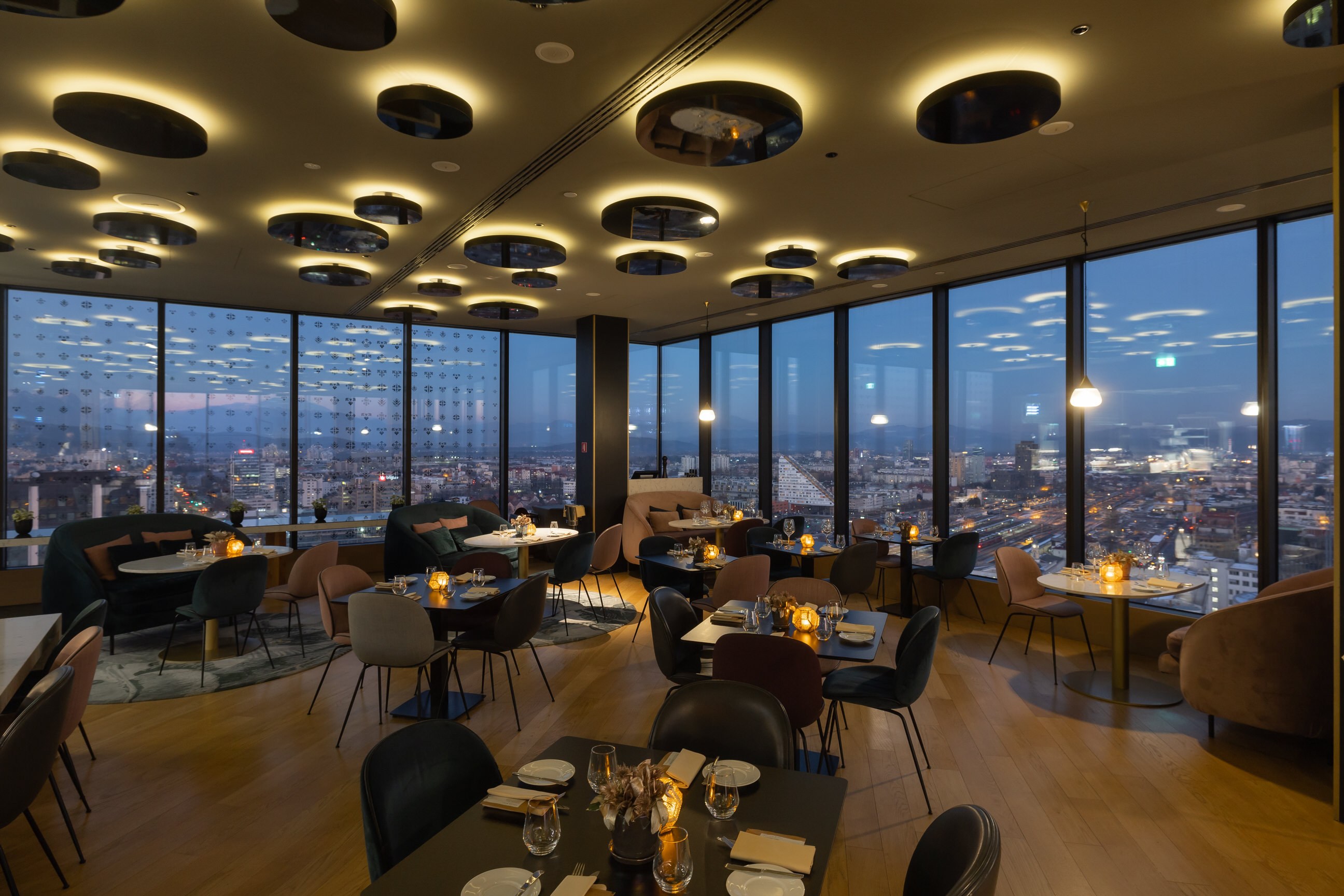 SI - Intercontinental Ljubljana - Restaurant.jpg