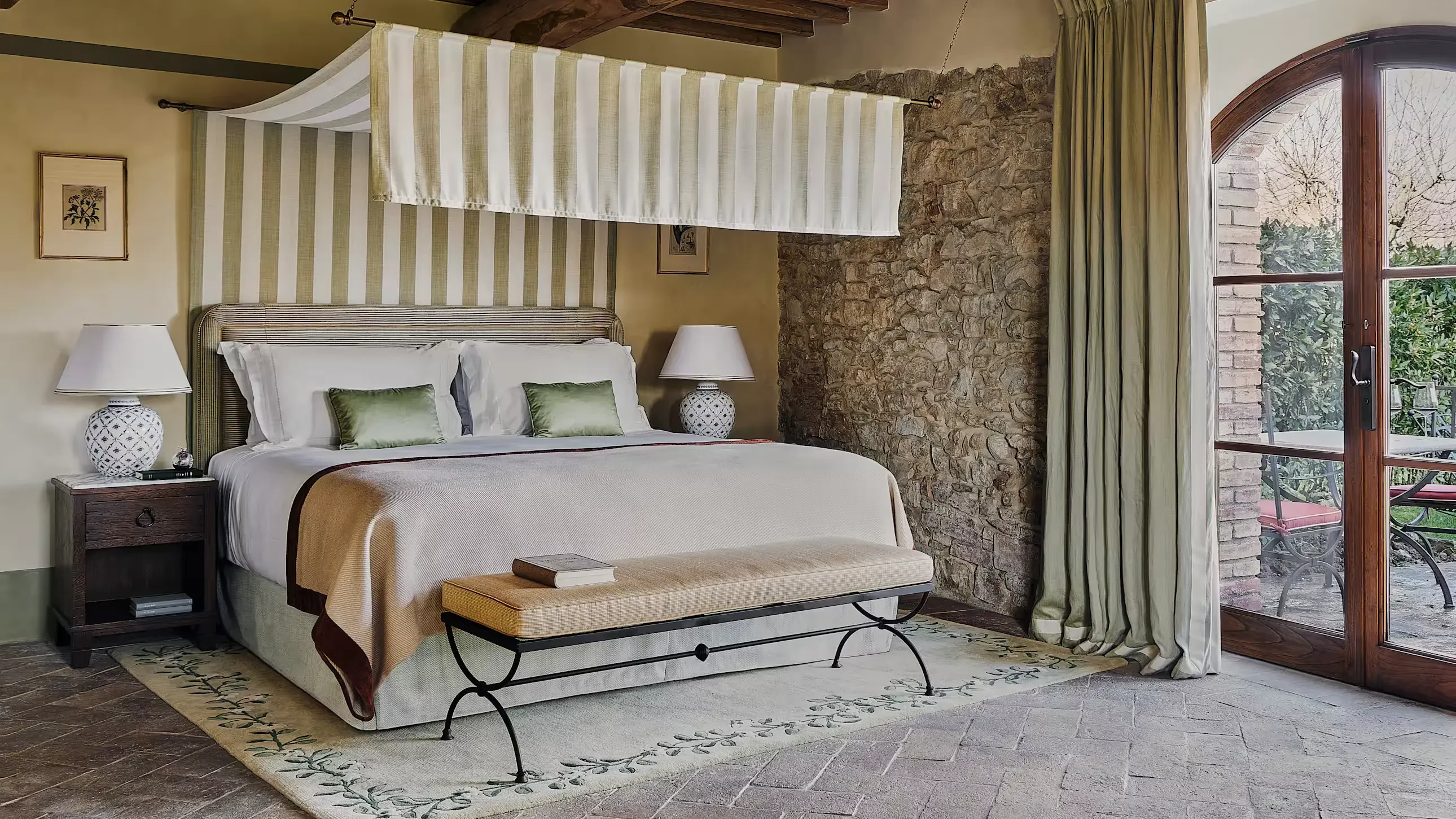 IT - Belmond Castello di Casole - bedroom.webp