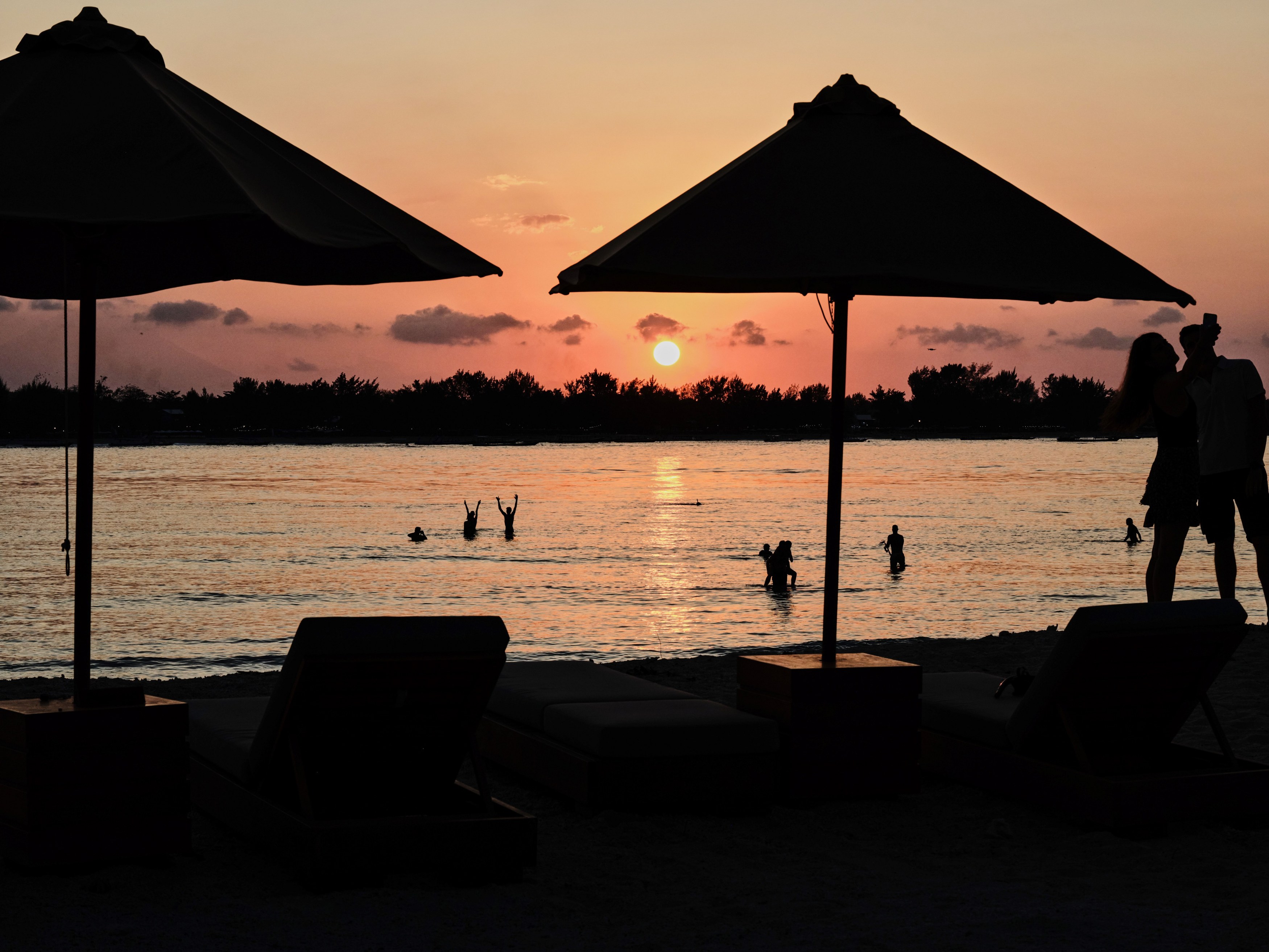 ID - Bask Gili Meno - sunset.jpg