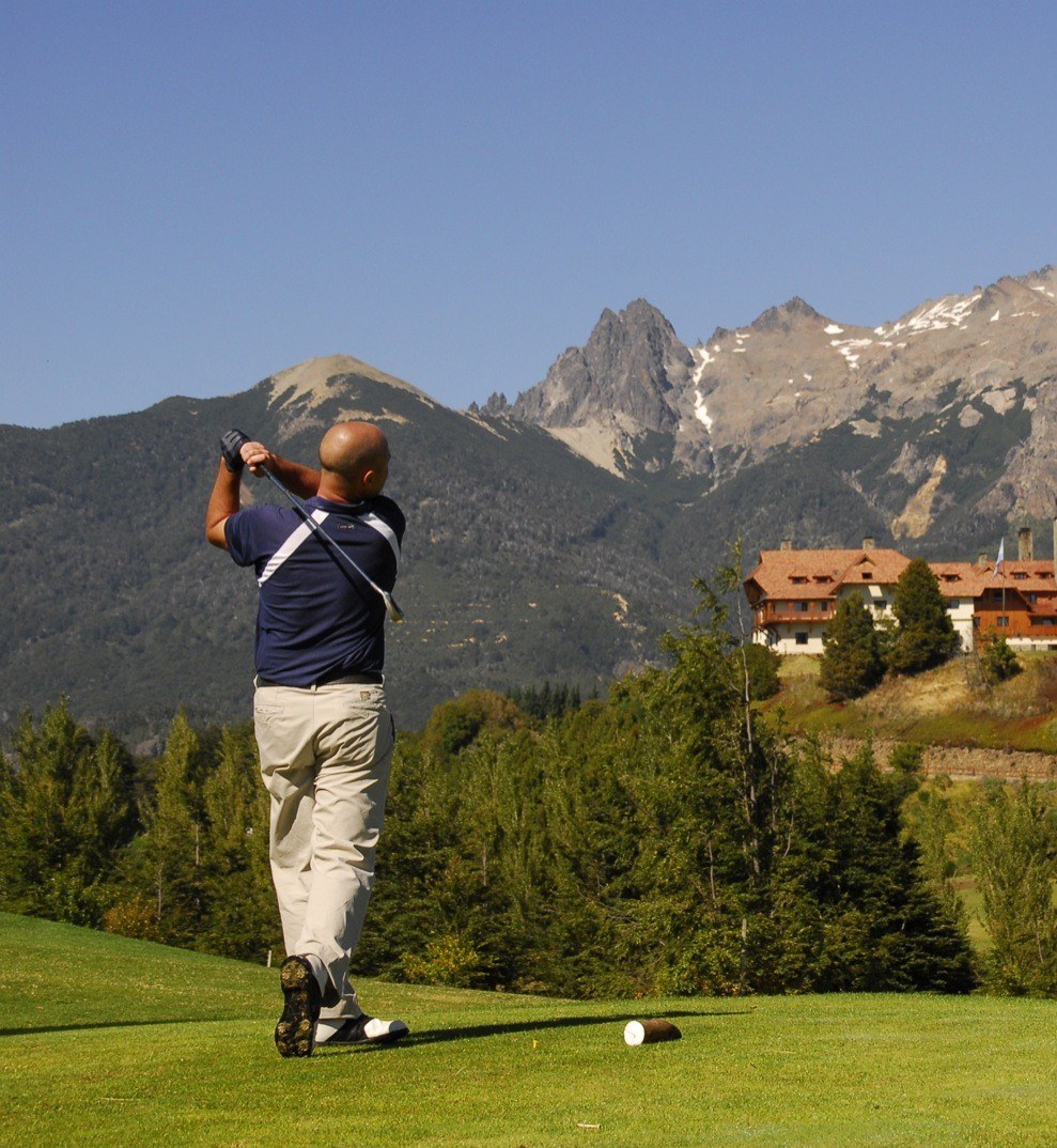 AR_-_Llao_Llao_Hotel_-_Golf_-_Alta.jpg