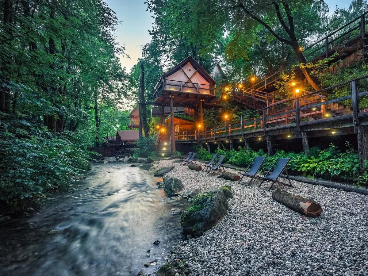 Sl - accommodatie - Garden Village Bled.webp