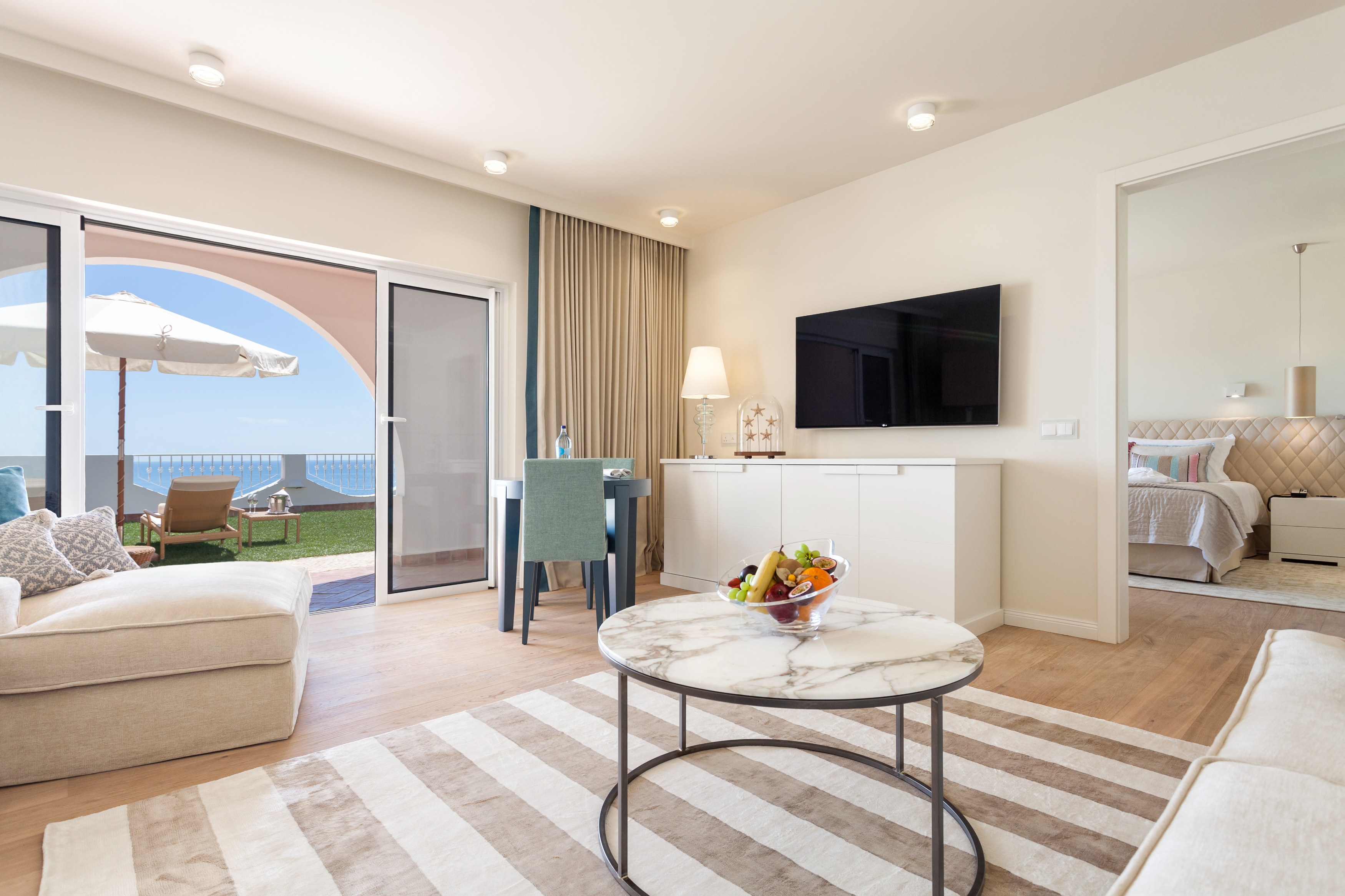 PT-Vila-Vita-Parc-Gran Suite Residence.jpg