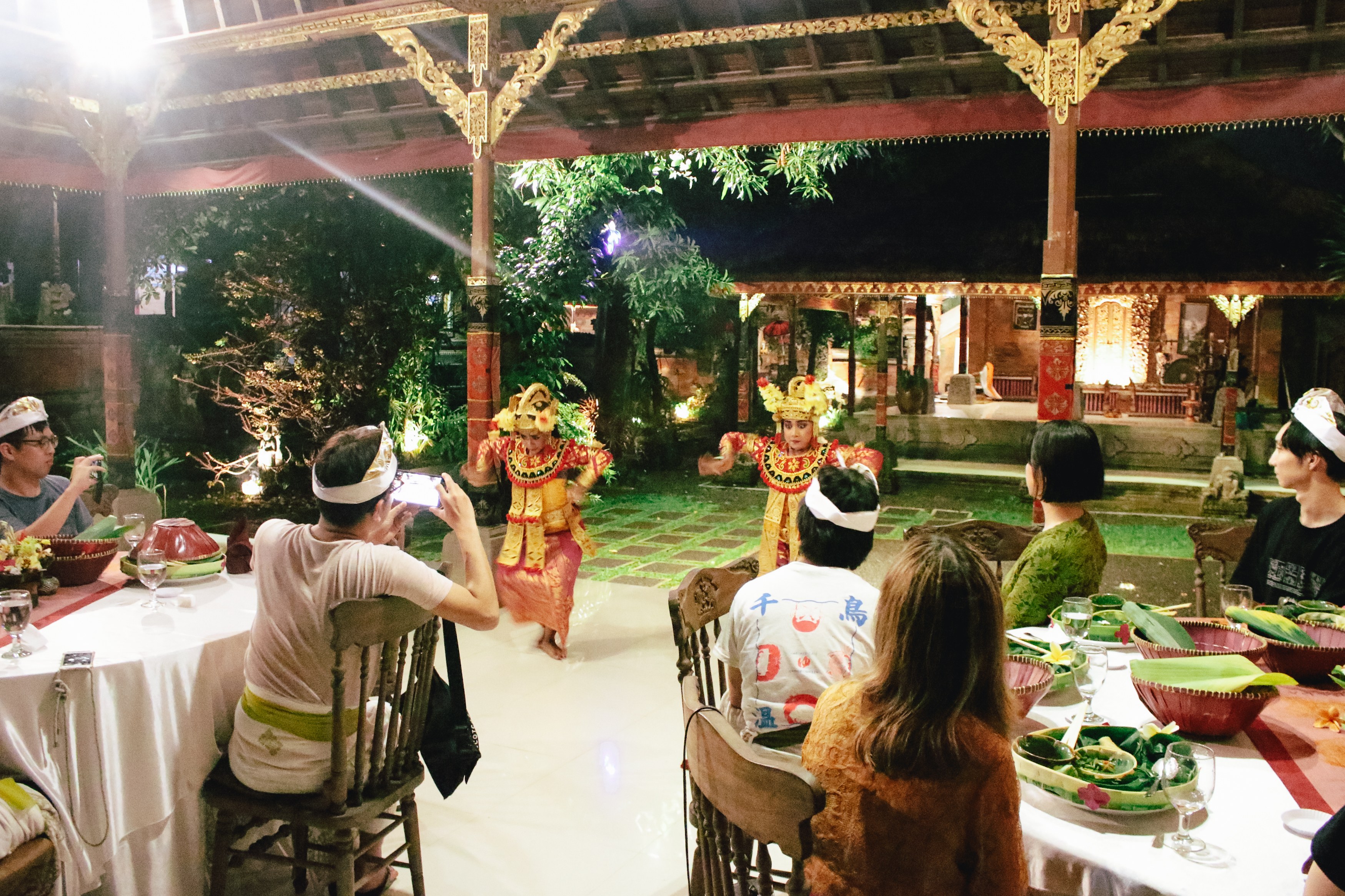 ID - Bali - Royal dinner2.jpg