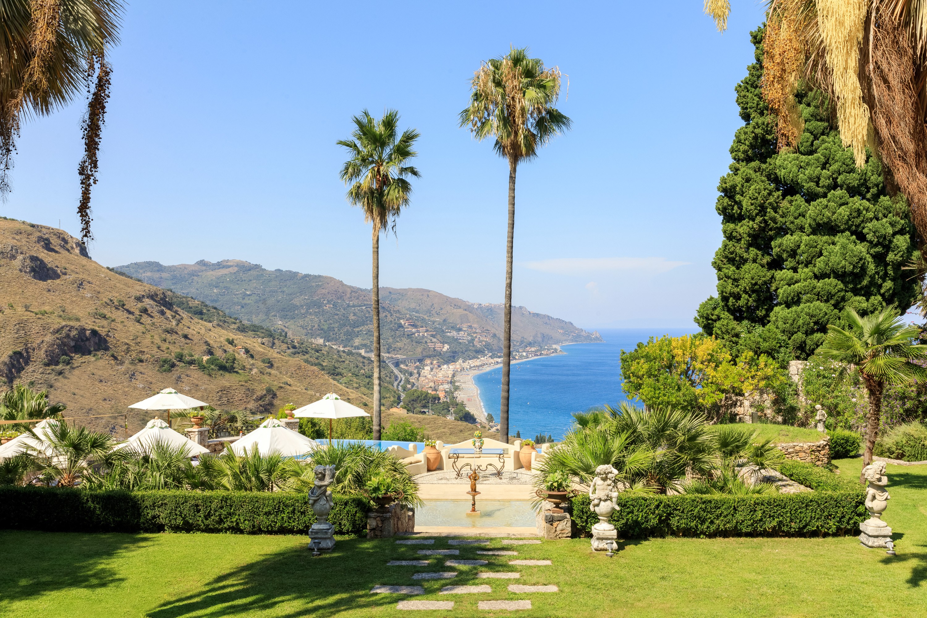 IT-Accommodatie-The Ashbee Hotel-garden.jpg