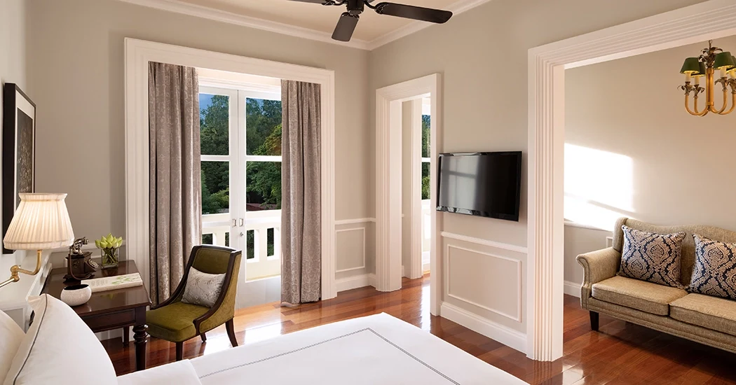 KH - Raffles Grand d'Angkor - Colonial Suite.webp