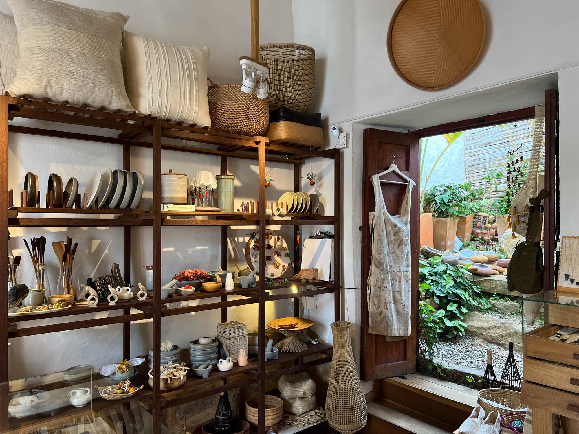 CO-excursie-HANDMADE_BARICHARA-workplace.jpg
