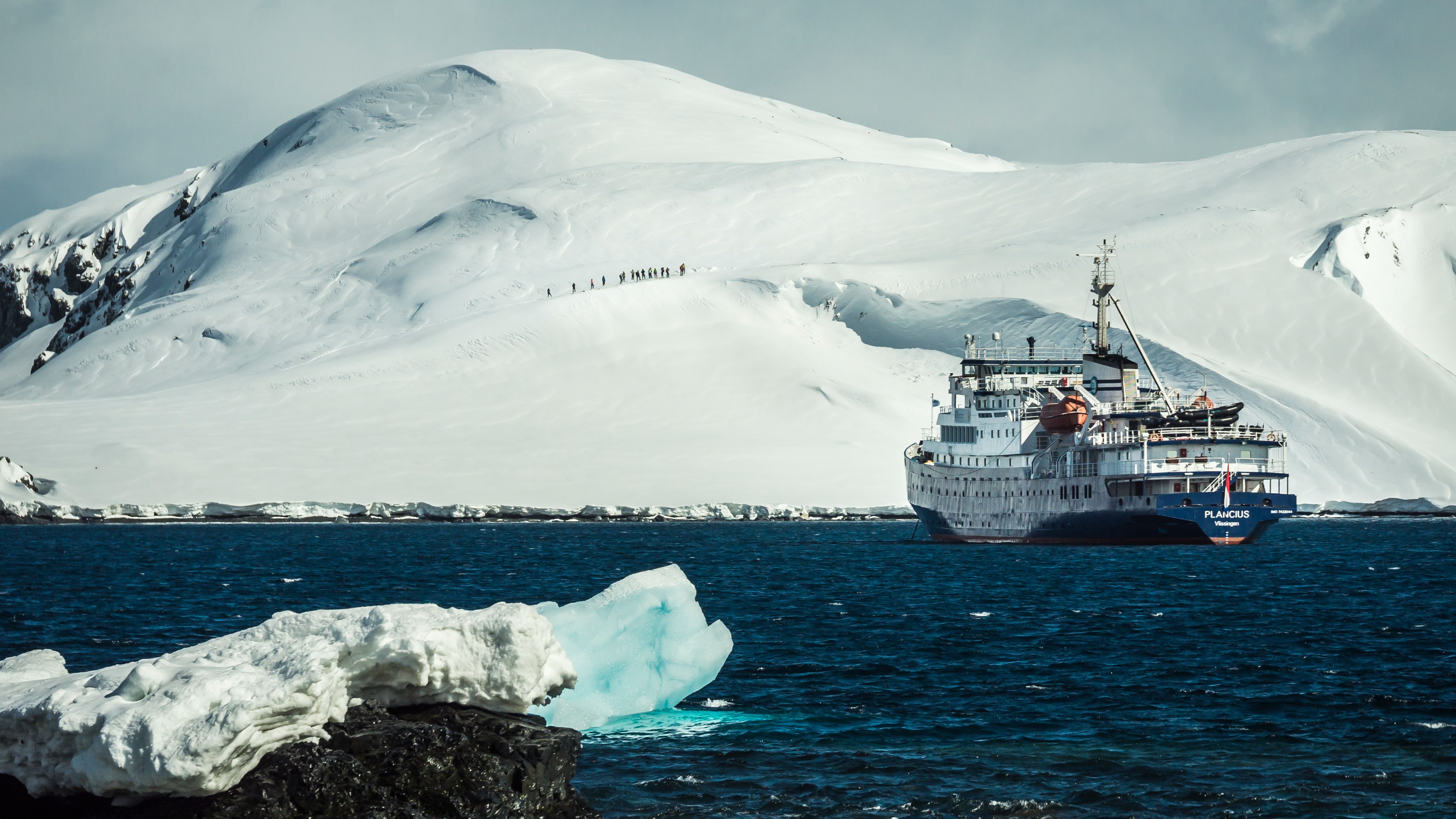 Antarktia, Plancius © Dietmar Denger-Oceanwide Expeditions_Dietmar Denger.jpeg