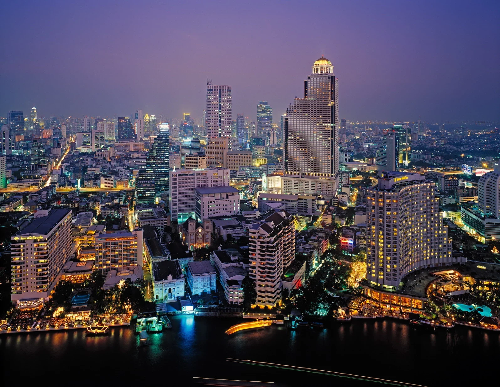 TH - The Peninsula Bangkok - Bangkok Skyline.webp