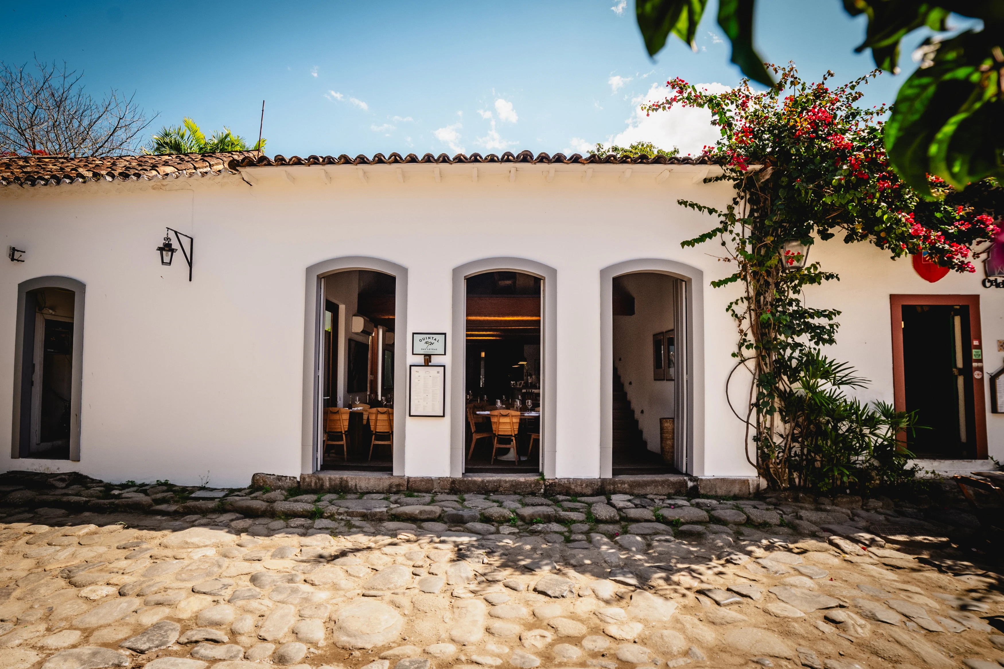 literaria_restaurante_quintal_das_letras_1_orig (2).webp