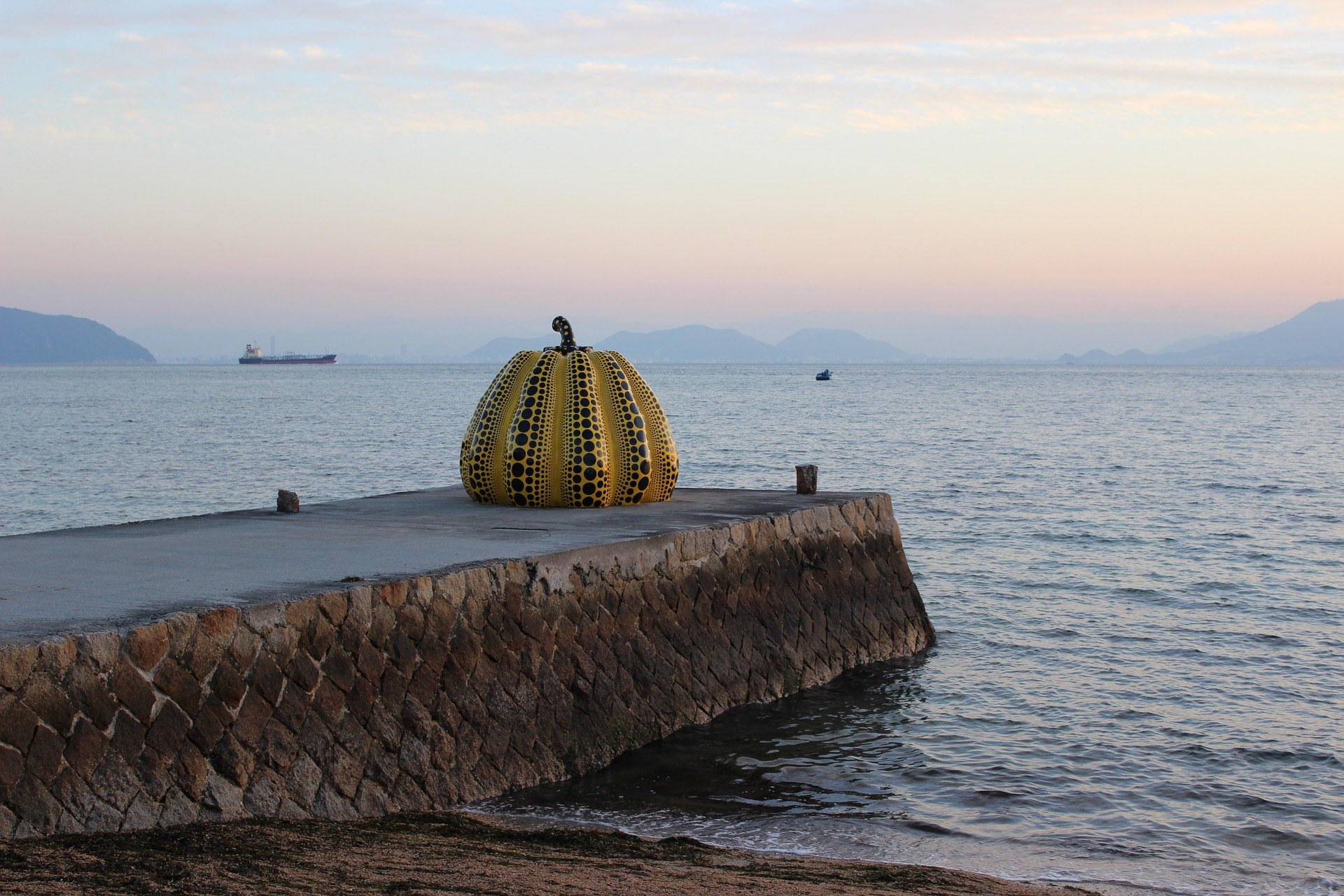 JP - Naoshima.jpg