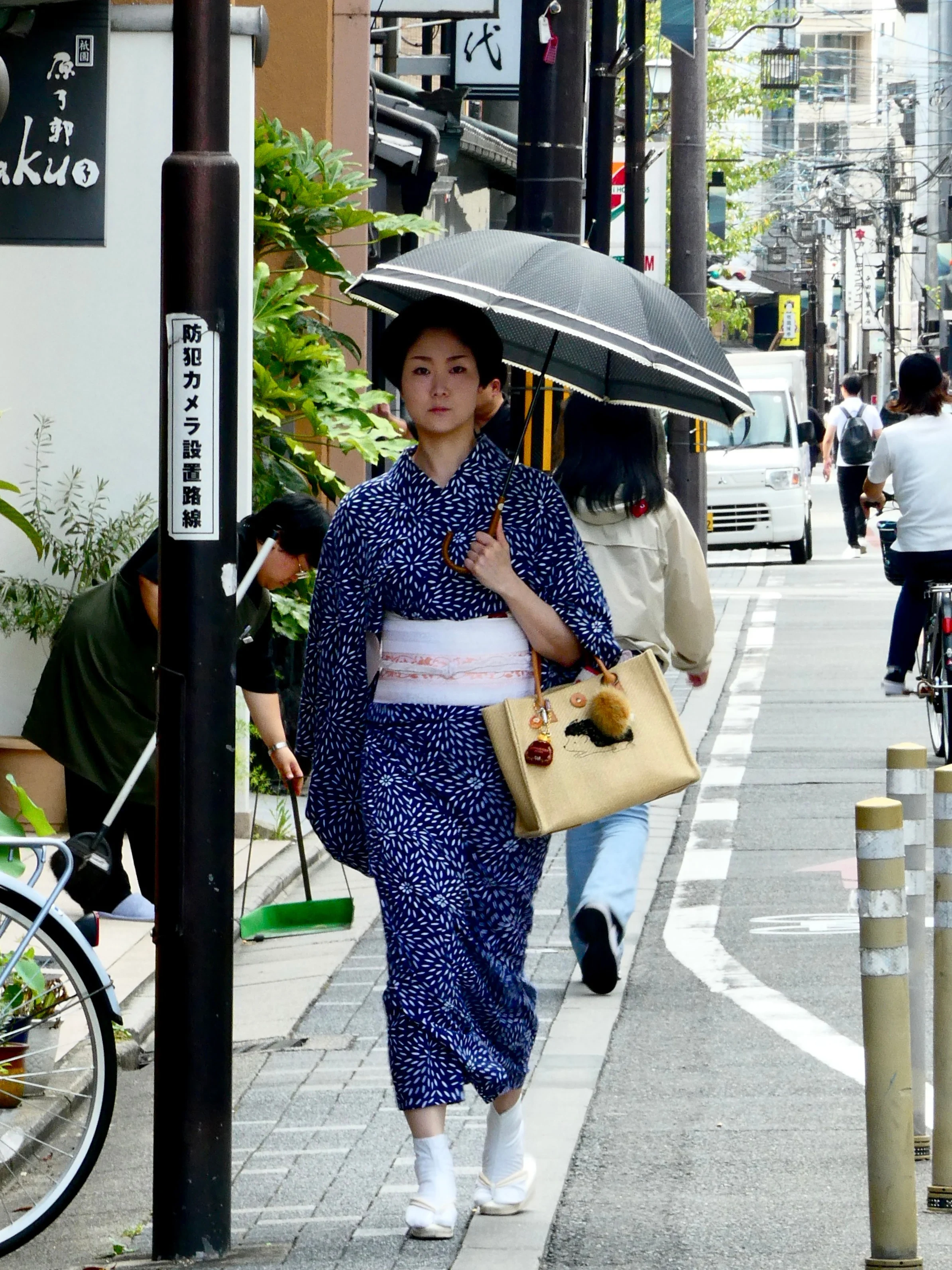 JP-studiereis_Japan_Ronda_en_Barbara_-_Behind_the_Veils_Kyoto_8.webp