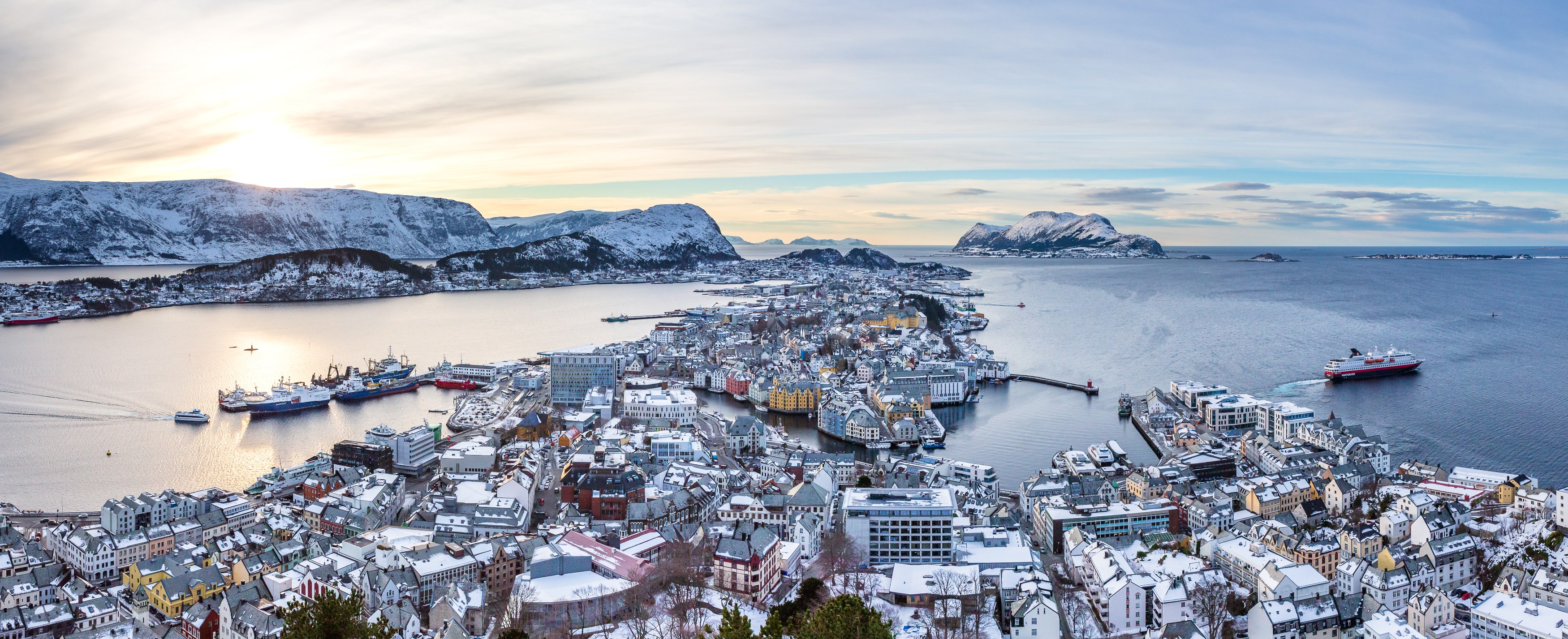 NO - Ålesund Brosundet (3).jpg