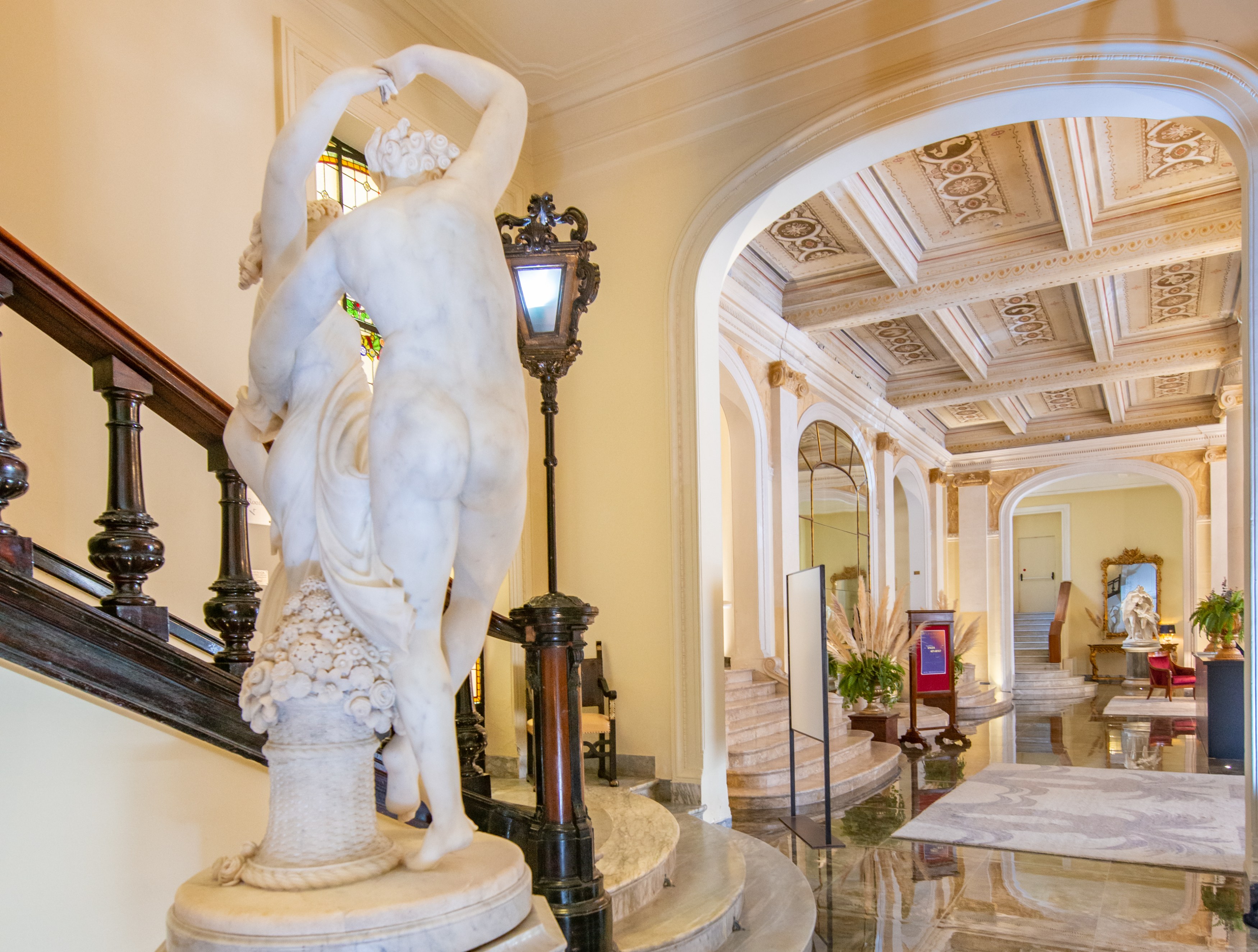 IT-Accommodatie-Grand Hotel et Des Palmes-hall.jpg