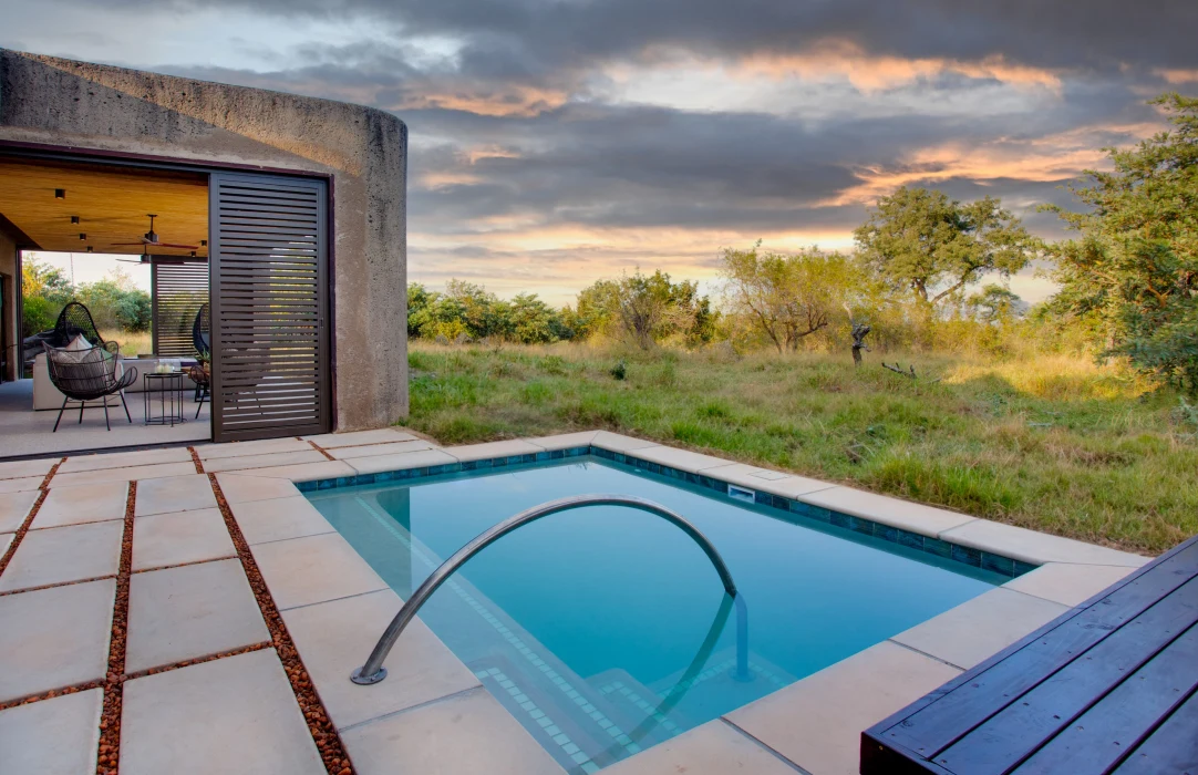 ZA-Sabi Sabi Earth Lodge-Amber Villa_Pool_Area.webp