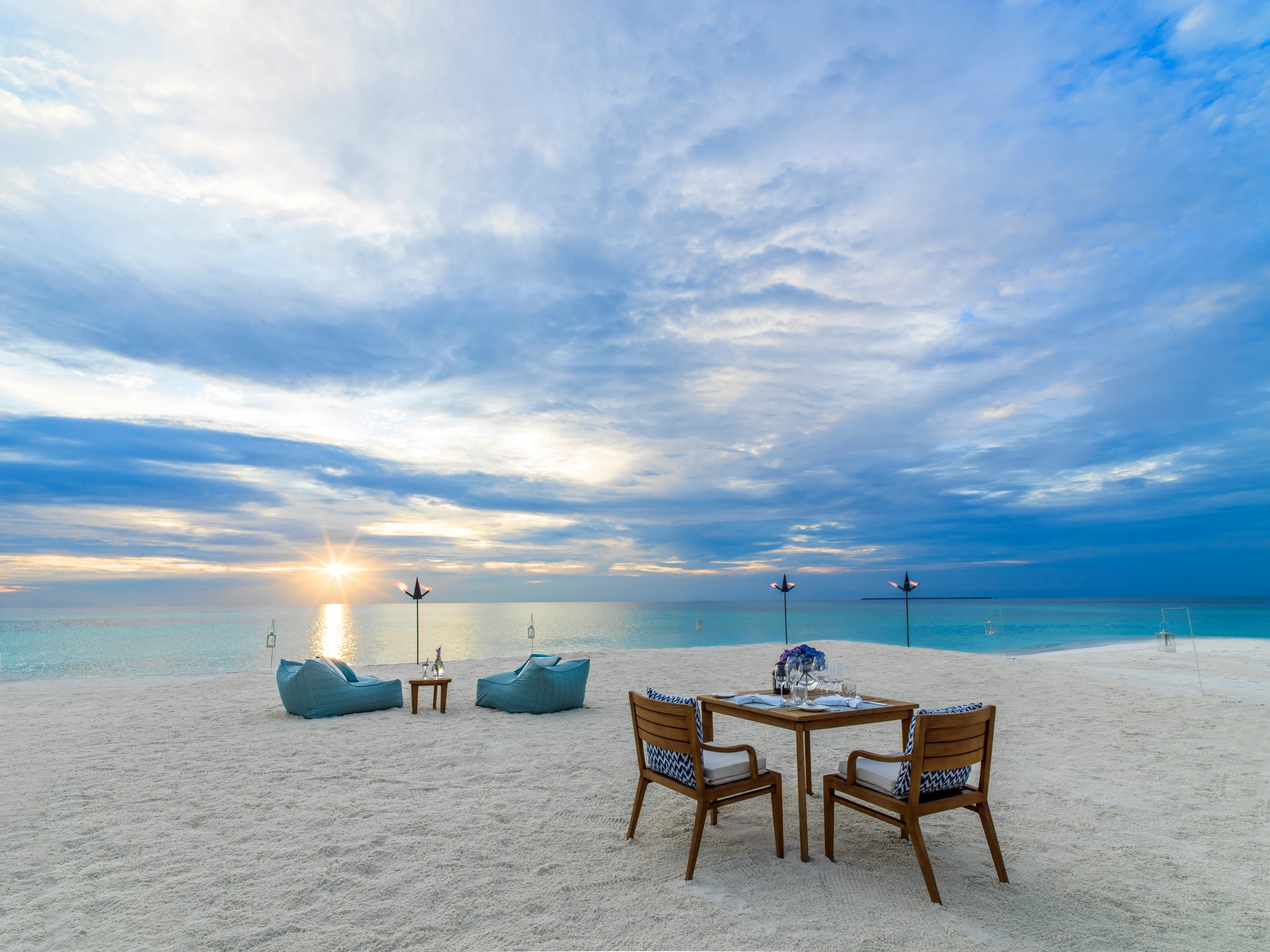 MV - One & Only Reethi Rah - Private Dinner.webp