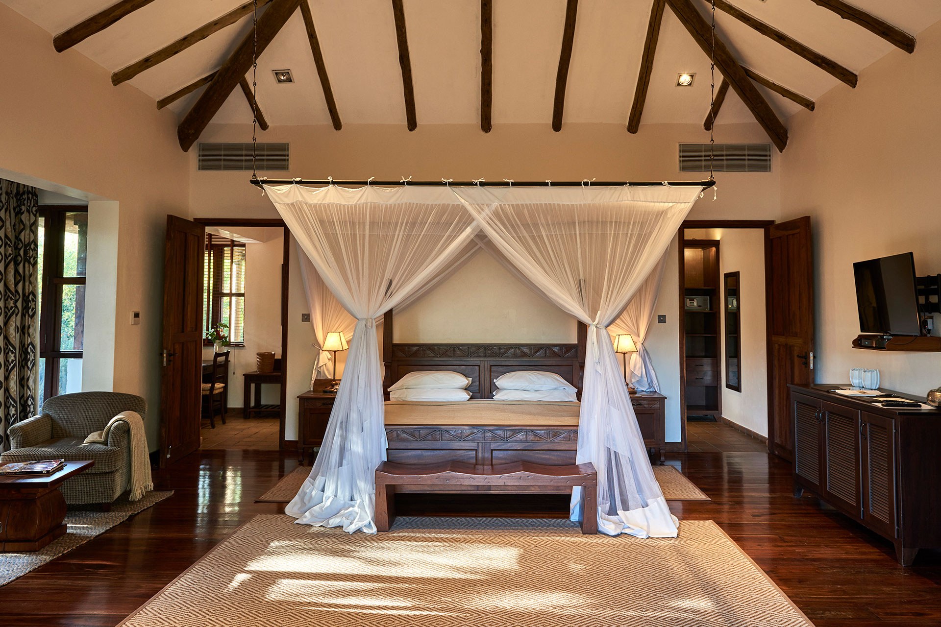 TZ-Legendary Lodge- Meru Bedroom - Copyright Classic Portfolio for images used without context.jpg