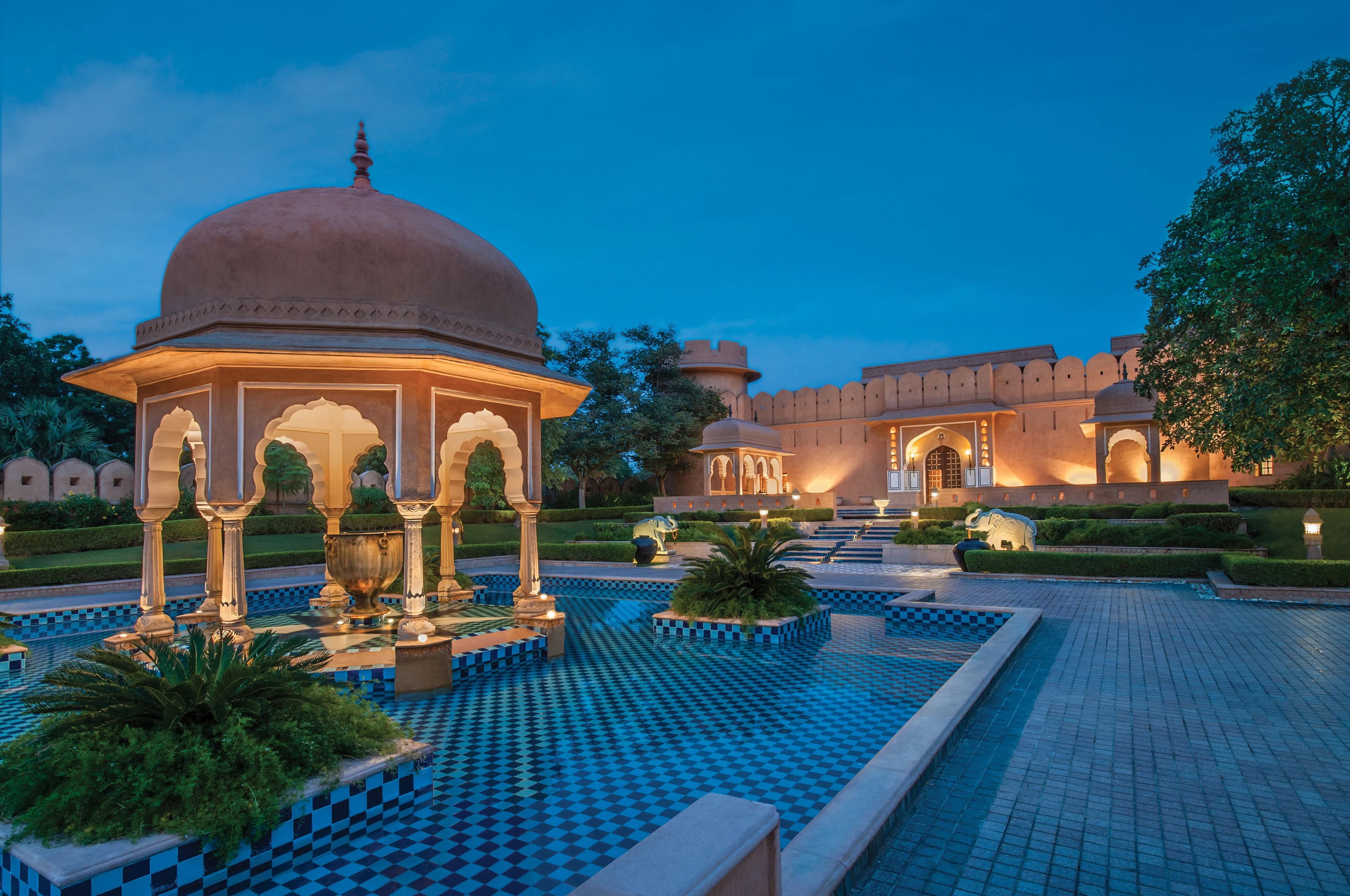 IN - The Oberoi Rajvilas - Entrance horizontal.webp