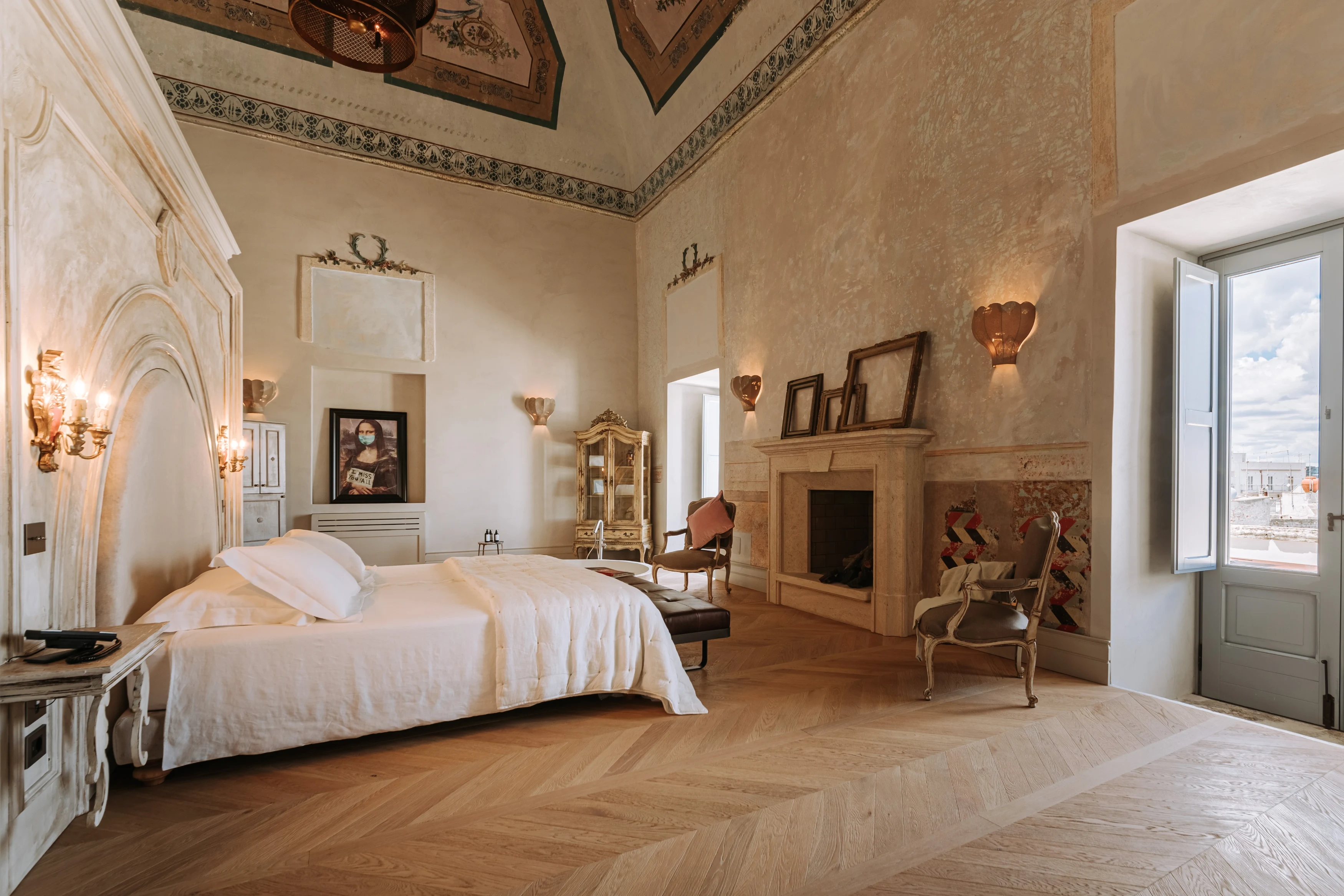 IT-Accommodatie-Paragon 700-overview bedroom.webp