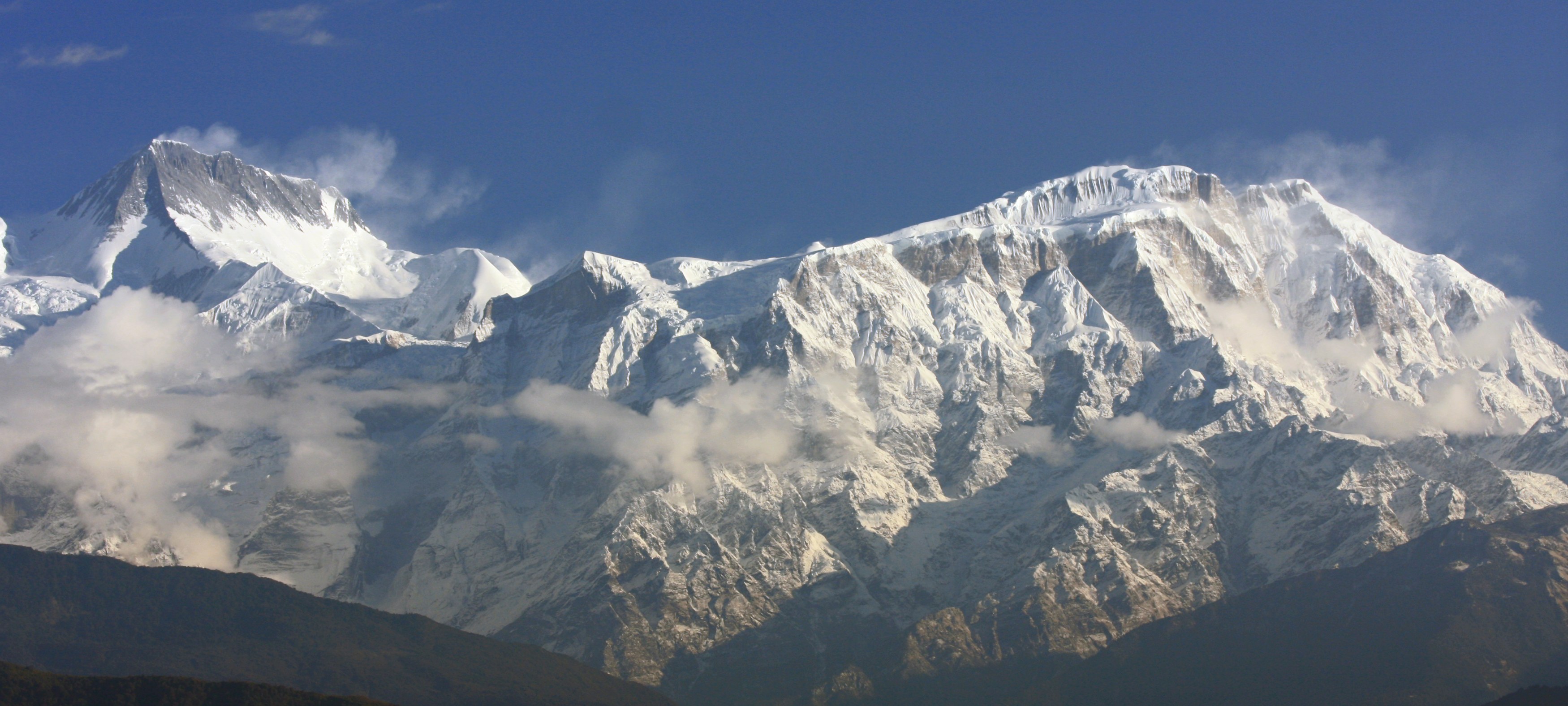 NP- view Annap 2 Lamjung Petts.jpg