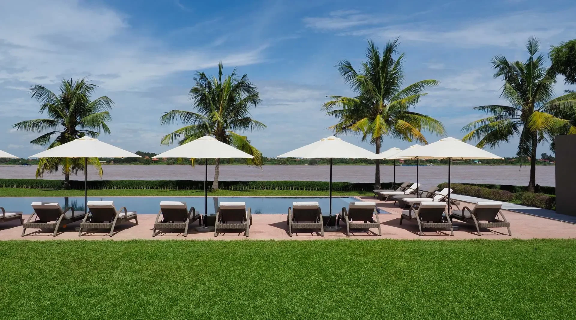 KH - The Bale Phnom Penh - Pool.webp