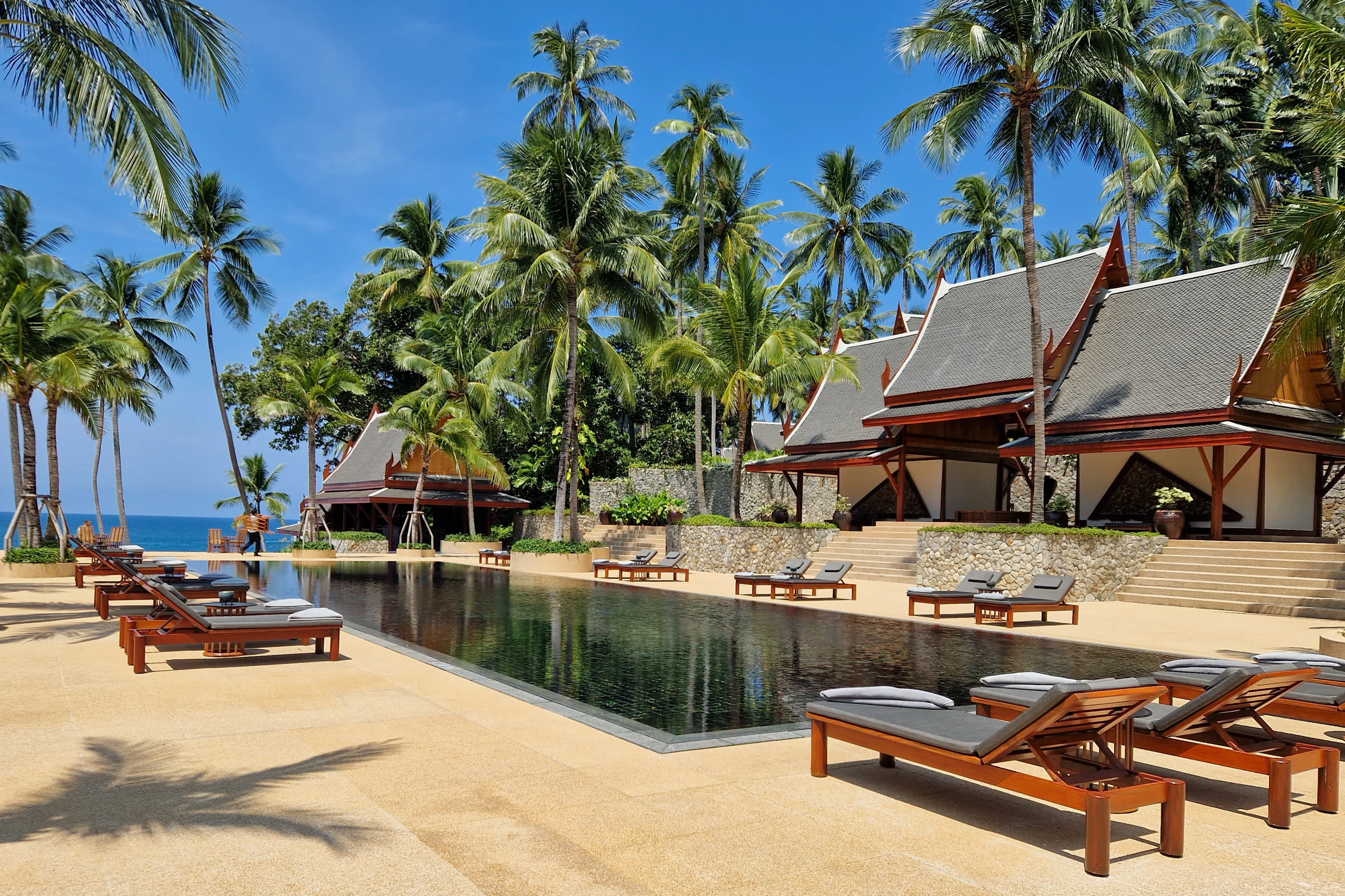 TH - Studiereis - Amanpuri - Lobby Pool.webp