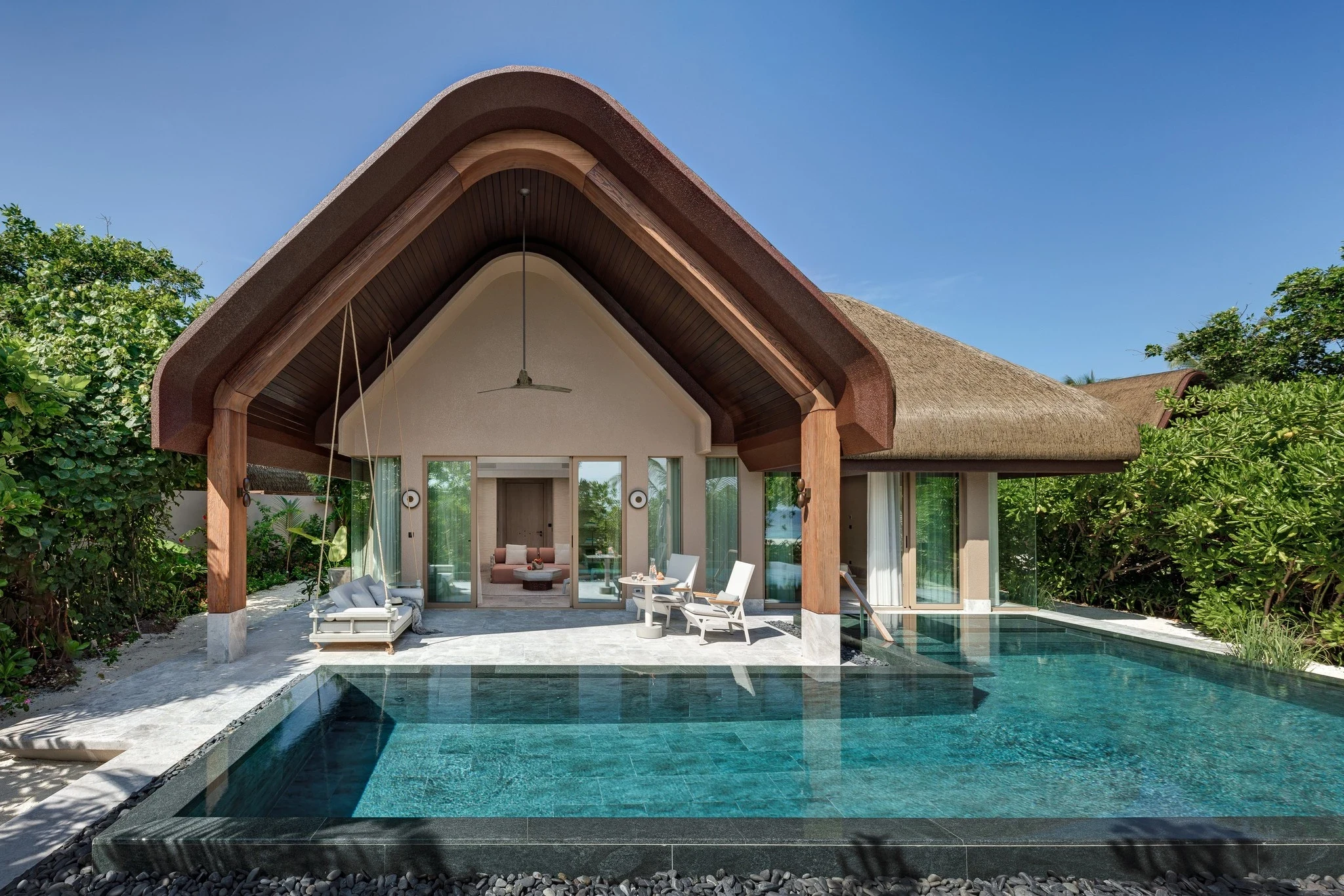 MV-Joali Being-Grand Beach Pool Villa.webp