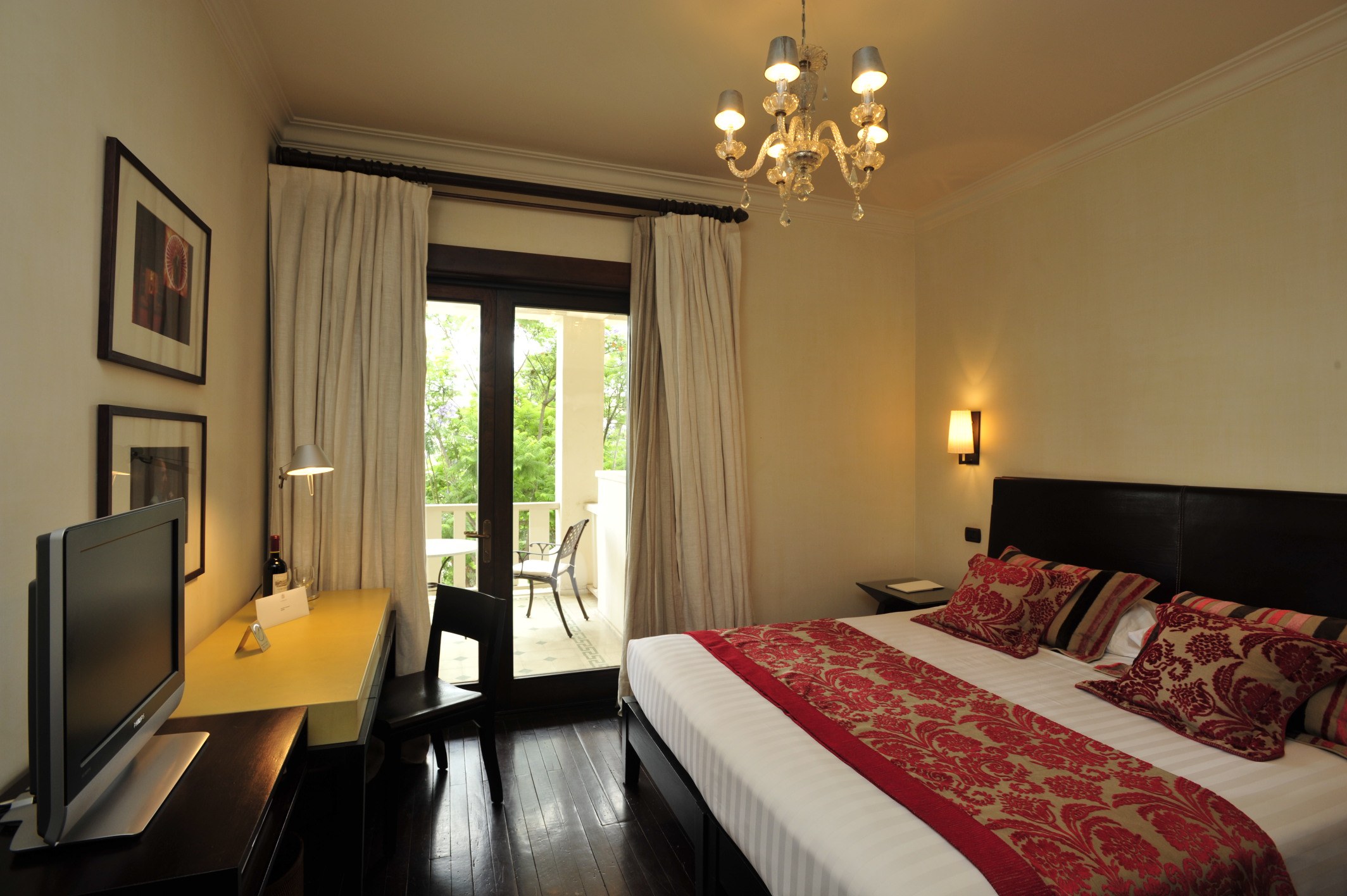 CL - Casa Higueras - bedroom Premium Superior N°2.JPG