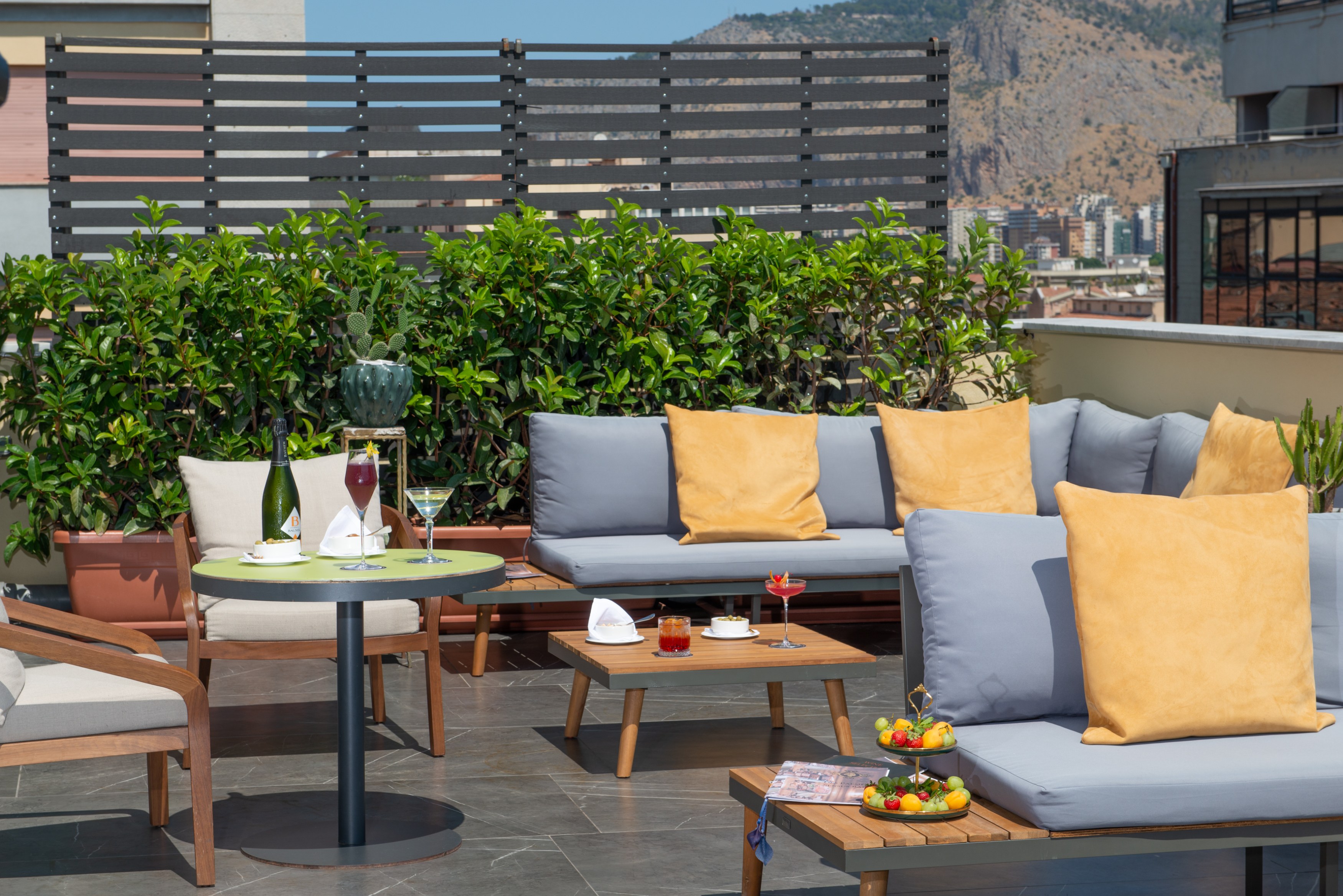 IT-Accommodatie-Grand Hotel et Des Palmes-Ouverture Terrace lounge.jpg