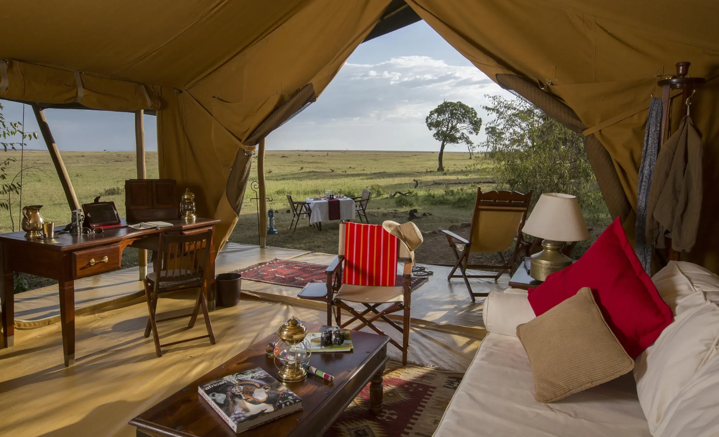 KE-Elephant Pepper Camp-safari suite.webp