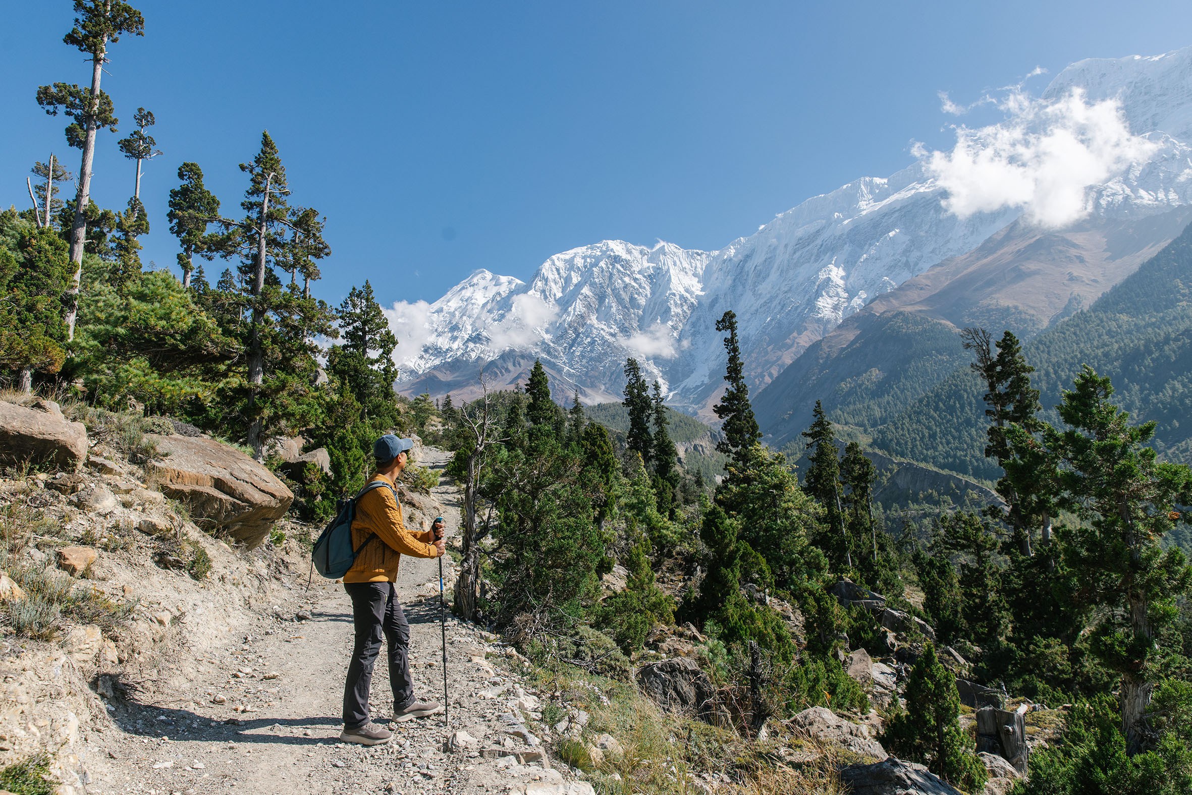 NP - Shinta Mani Mustang - moutain hike .jpg