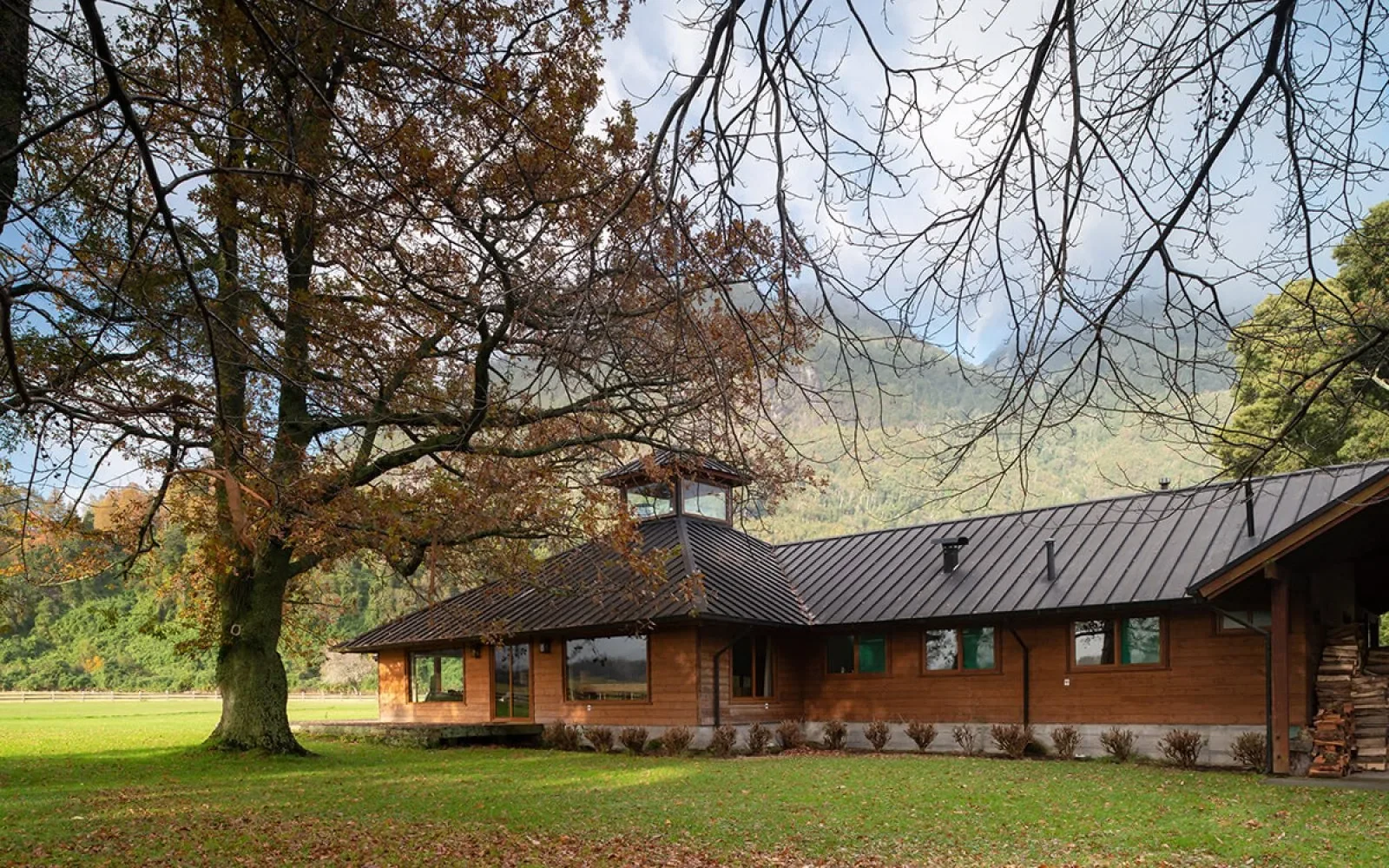 CL-Accommodatie-Futangue-hotel-outside.webp