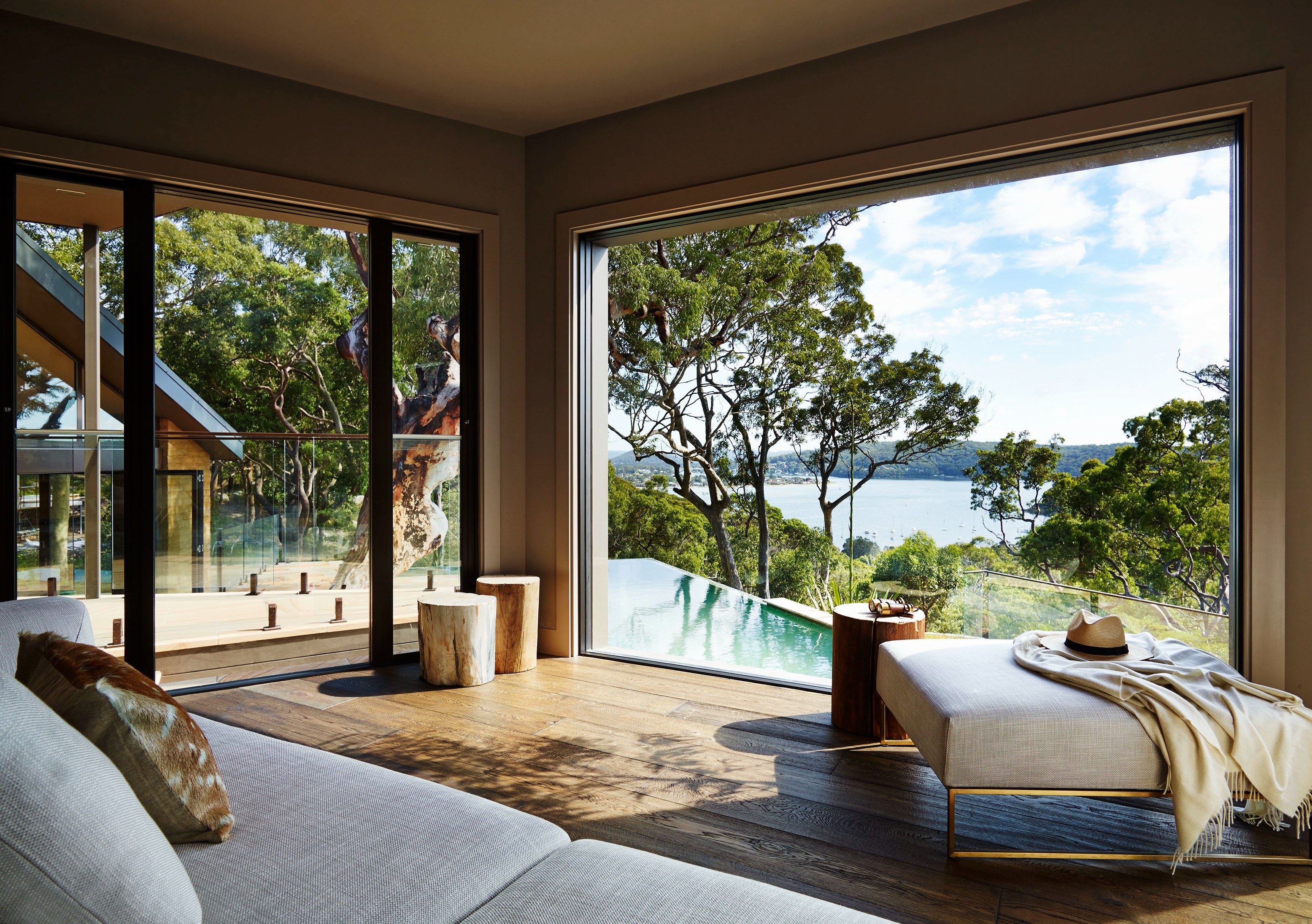 AU - Pretty-Beach-House_Bouddi-Peninsula_Suite-View.jpg
