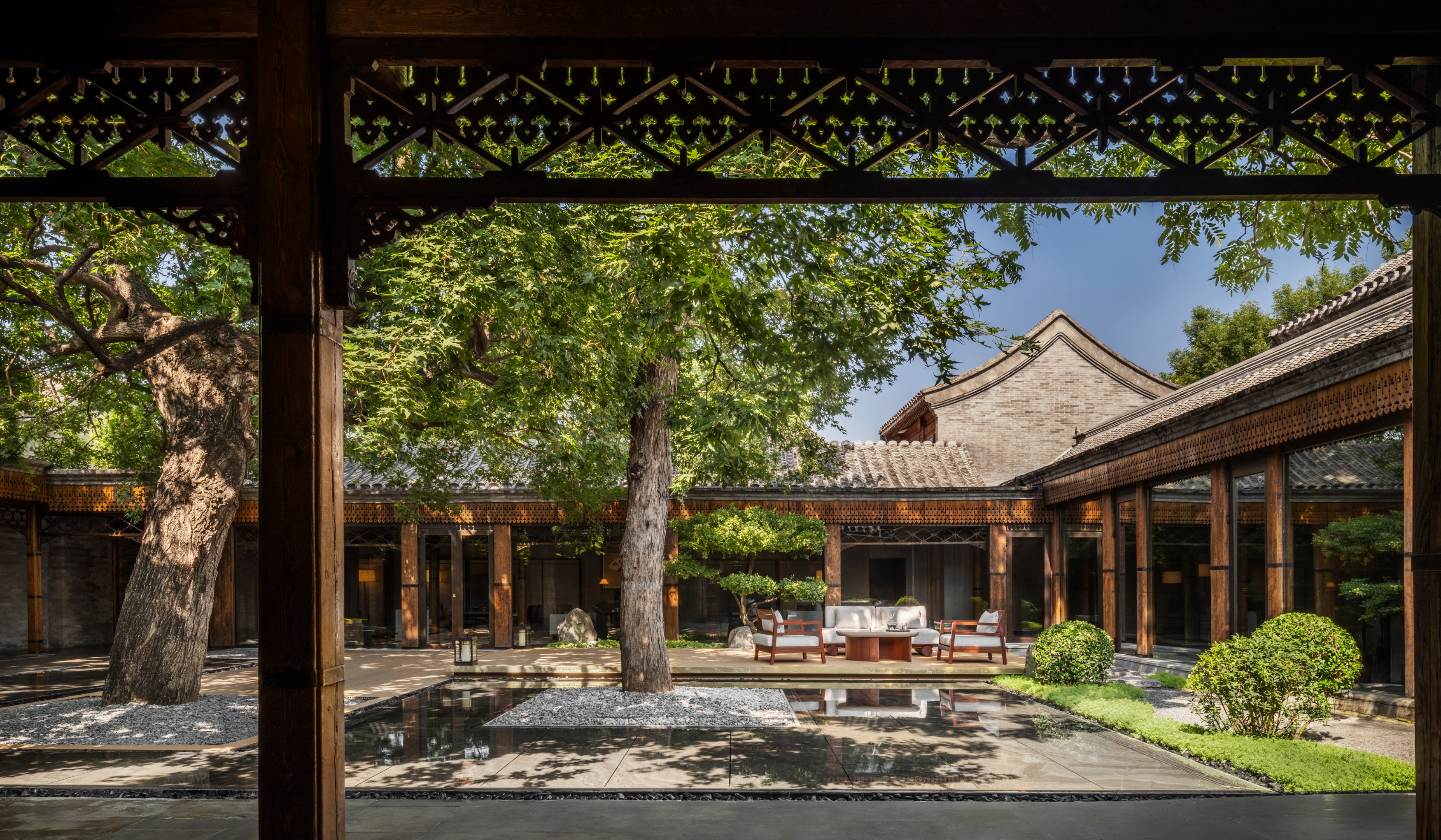 CN- Mandarin Oriental Qianmen Lobby Courtyard.jpg
