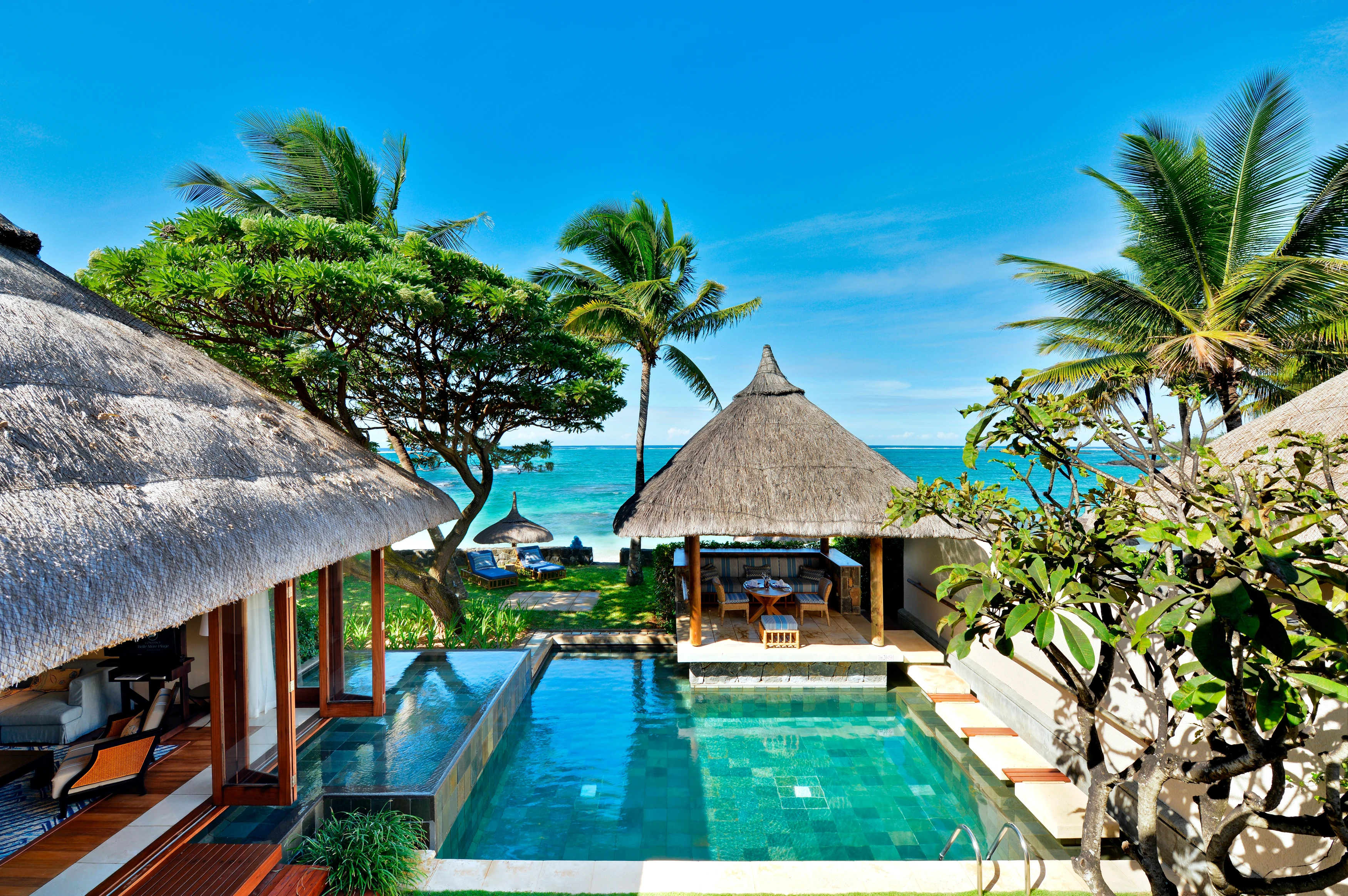 MU-Belle Mare Plage-villa.webp