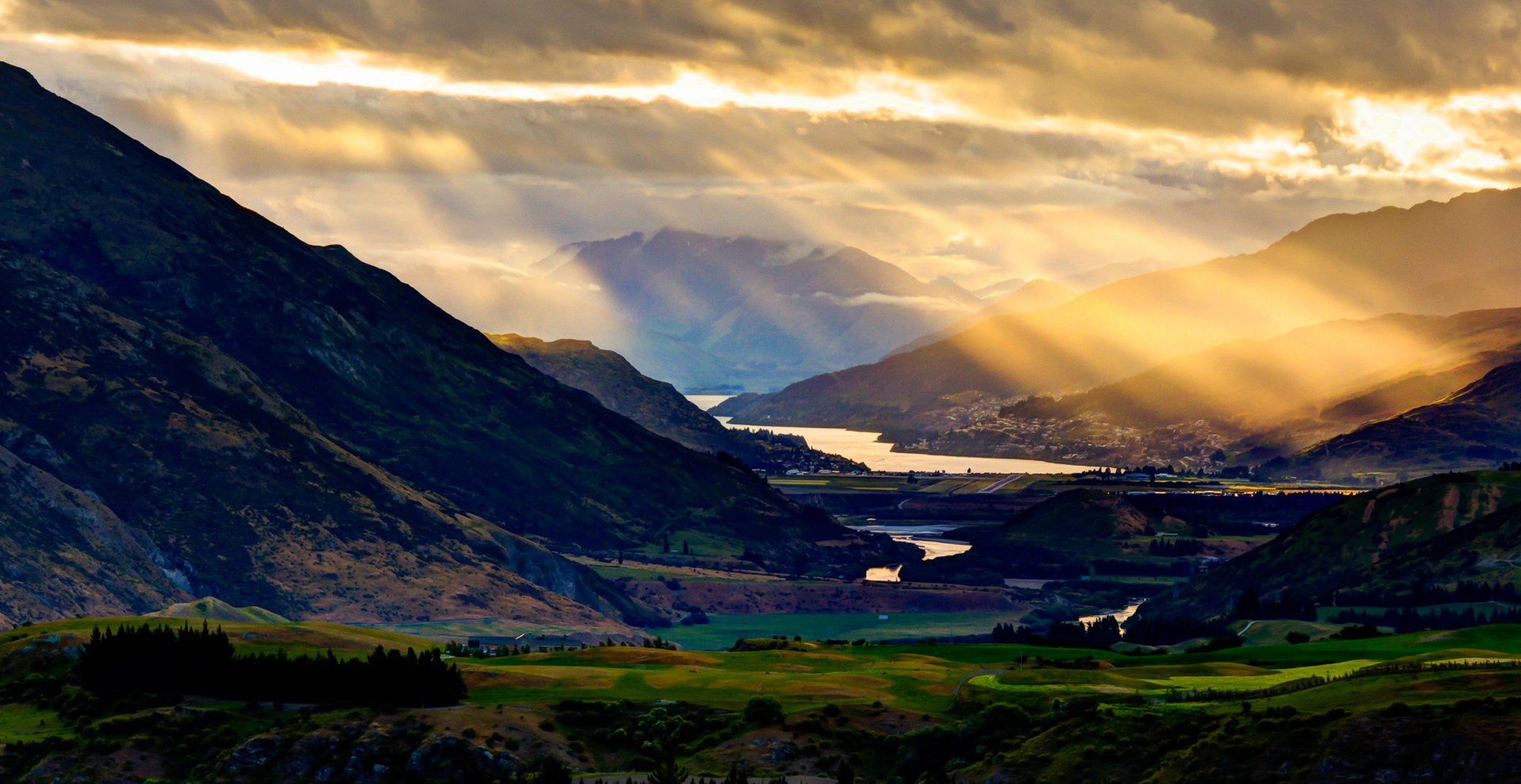 NZ-Queenstown.jpg