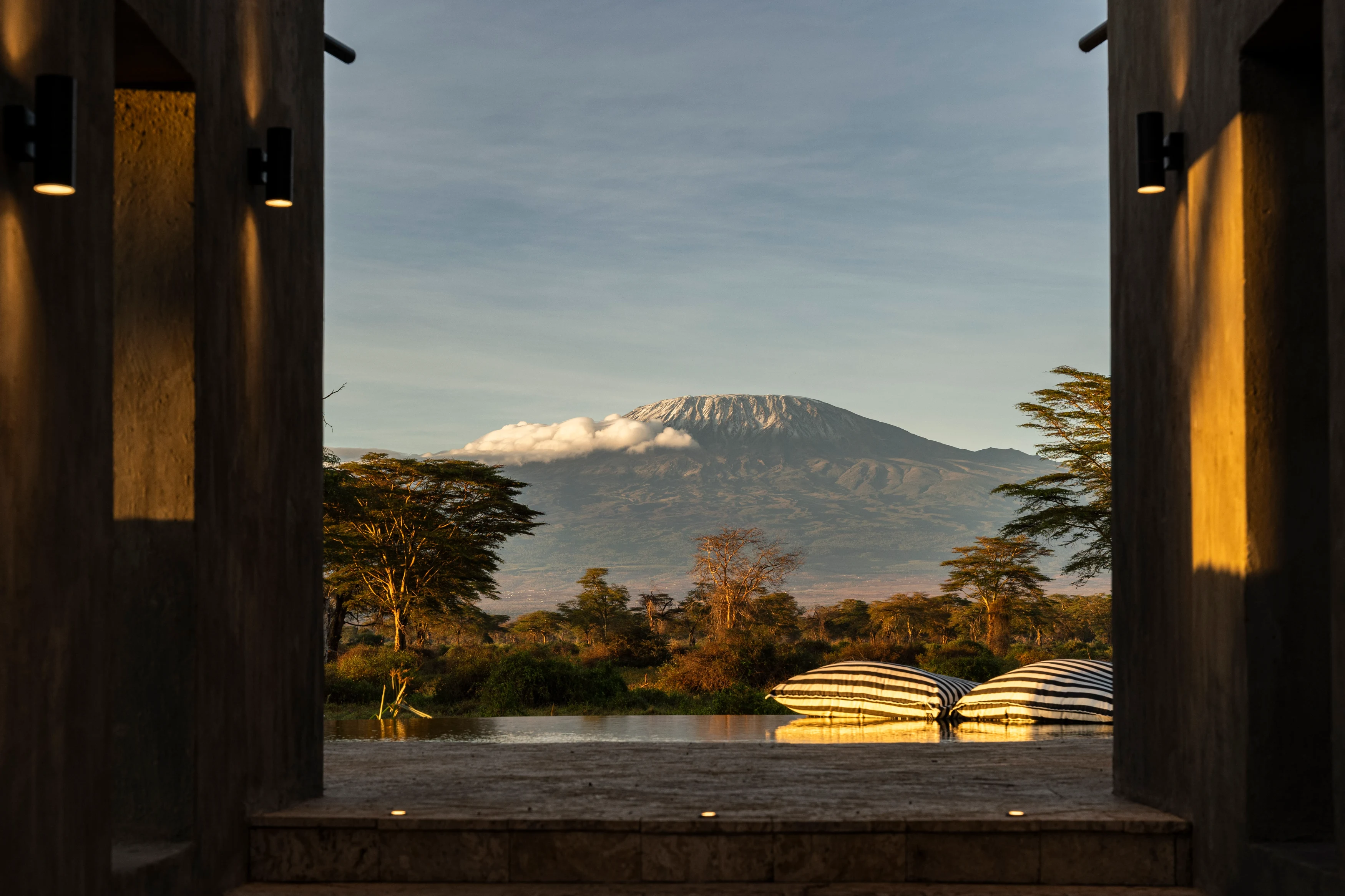 KE-Angama Amboseli - Swimming Pool Entrance Steps.webp